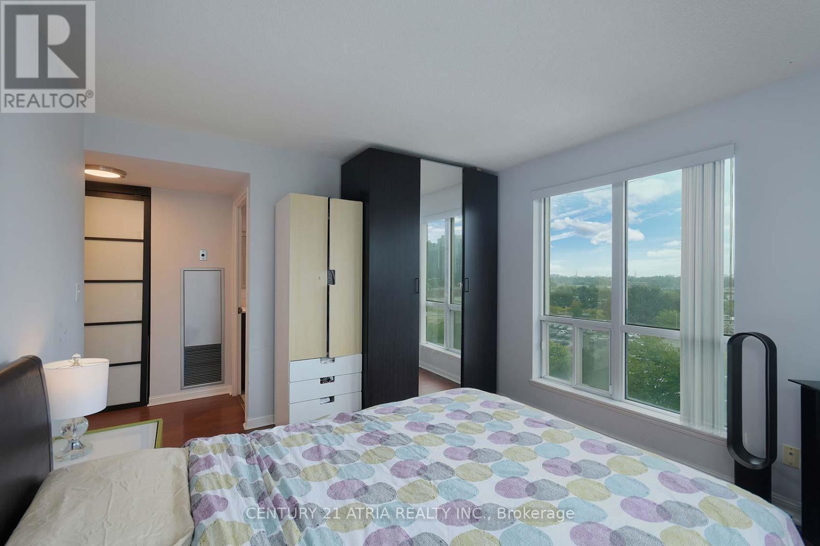 710 - 8 Lee Centre Drive, Toronto, ON - Indoor Photo Showing Bedroom