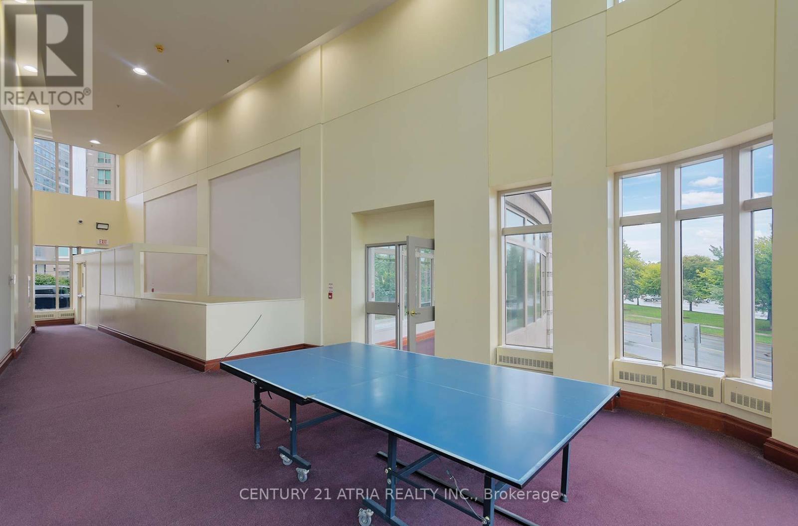 710 - 8 Lee Centre Drive, Toronto, ON - Indoor Photo Showing Other Room