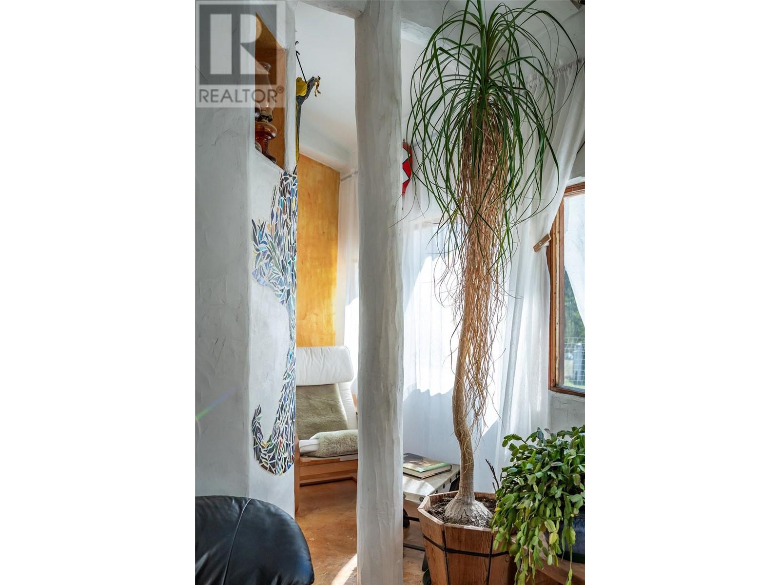 1450 Stewart Creek Road, Christina Lake, BC - Indoor Photo Showing Other Room