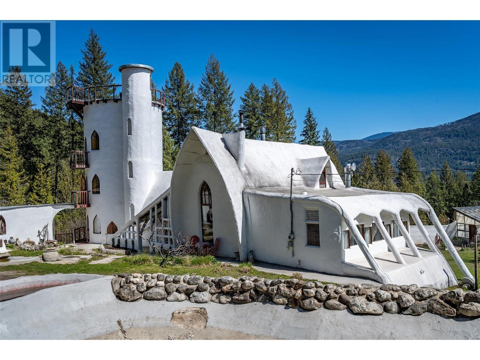 1450 Stewart Creek Road, Christina Lake, BC - Outdoor