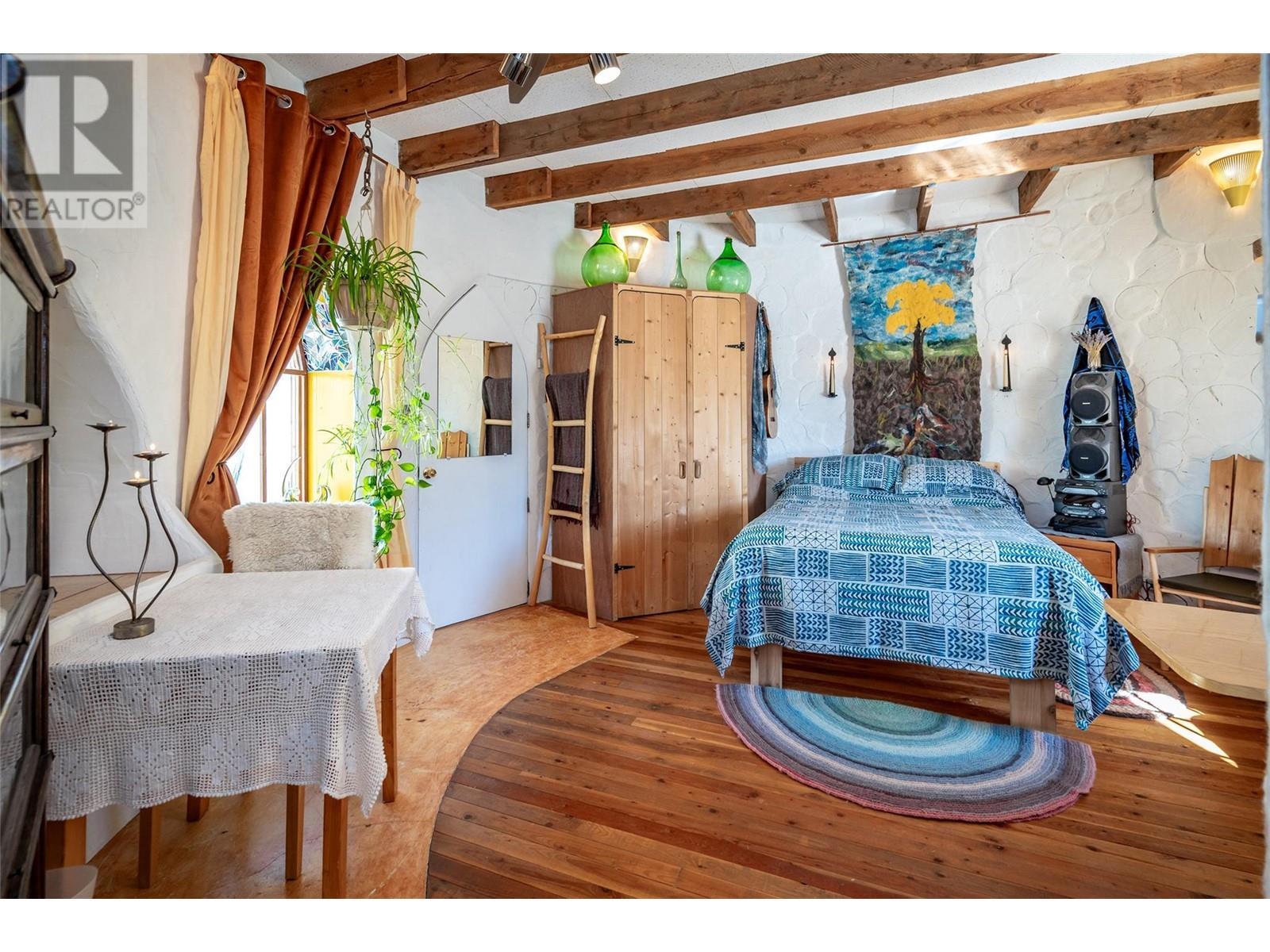 1450 Stewart Creek Road, Christina Lake, BC - Indoor