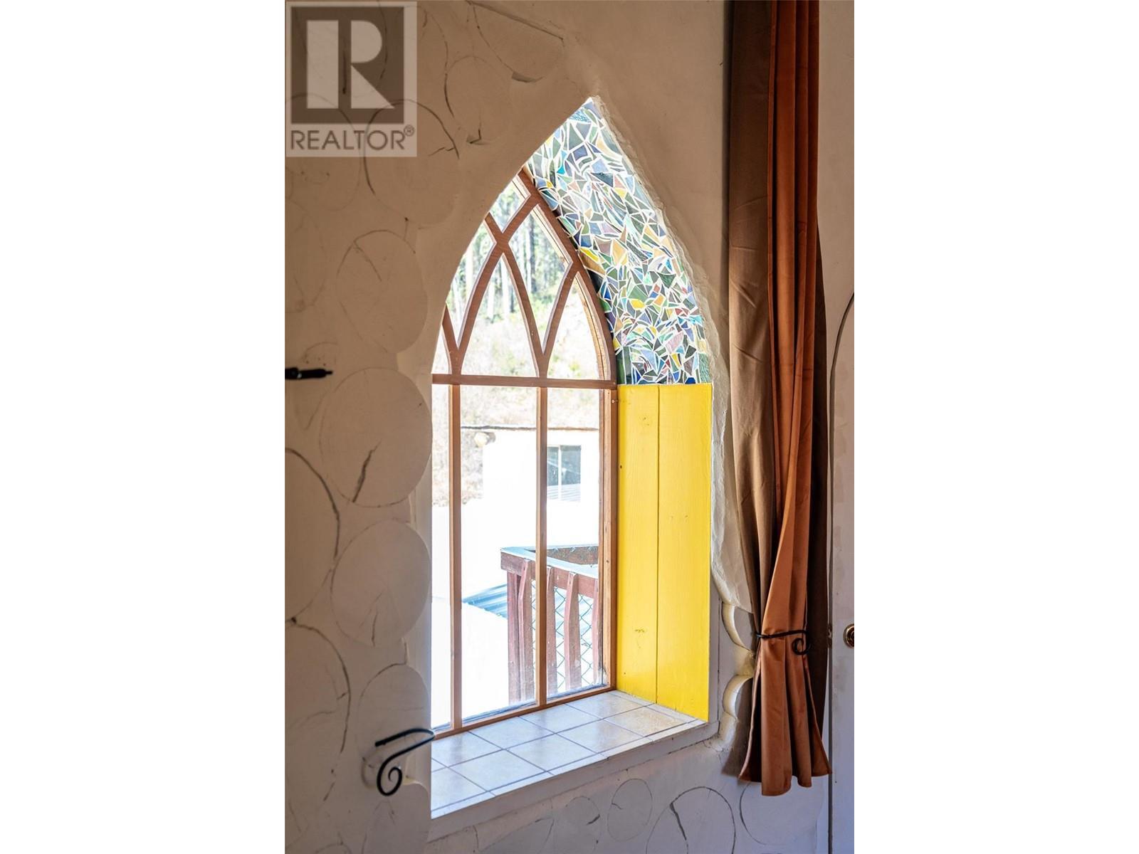 1450 Stewart Creek Road, Christina Lake, BC - Indoor Photo Showing Other Room