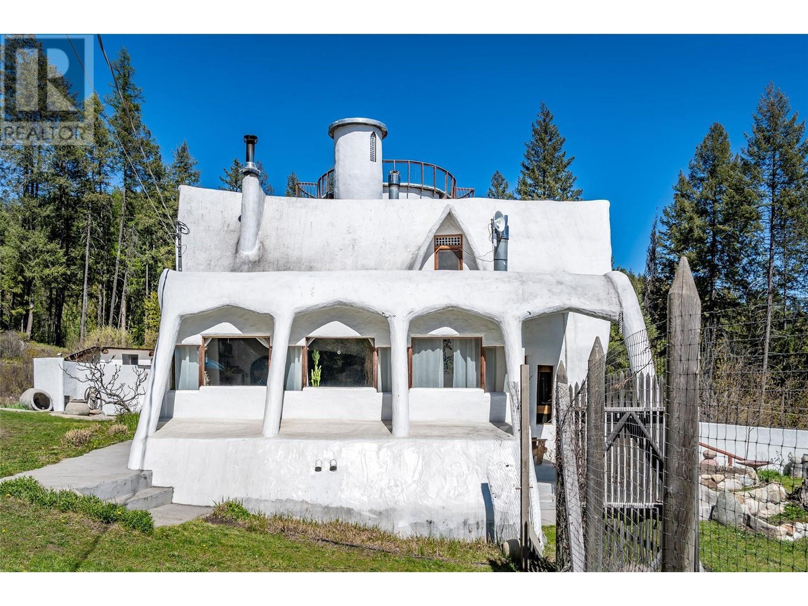 1450 Stewart Creek Road, Christina Lake, BC - Outdoor