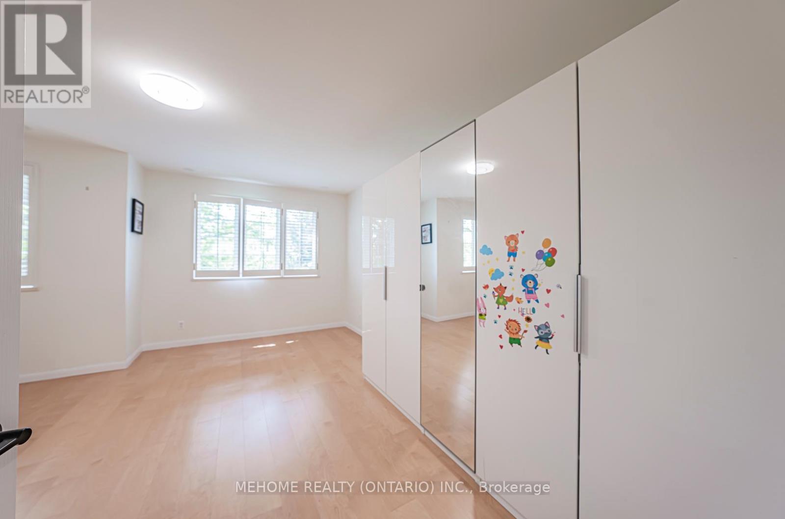 1227 - 28 Sommerset Way, Toronto, ON - Indoor Photo Showing Other Room
