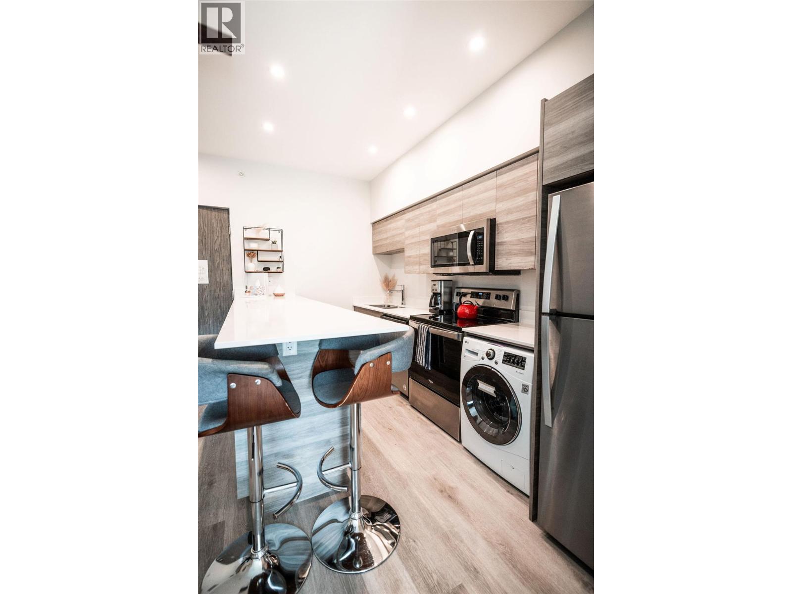 2555 Lakeshore Road Unit# 518, Vernon, BC - Indoor Photo Showing Other Room