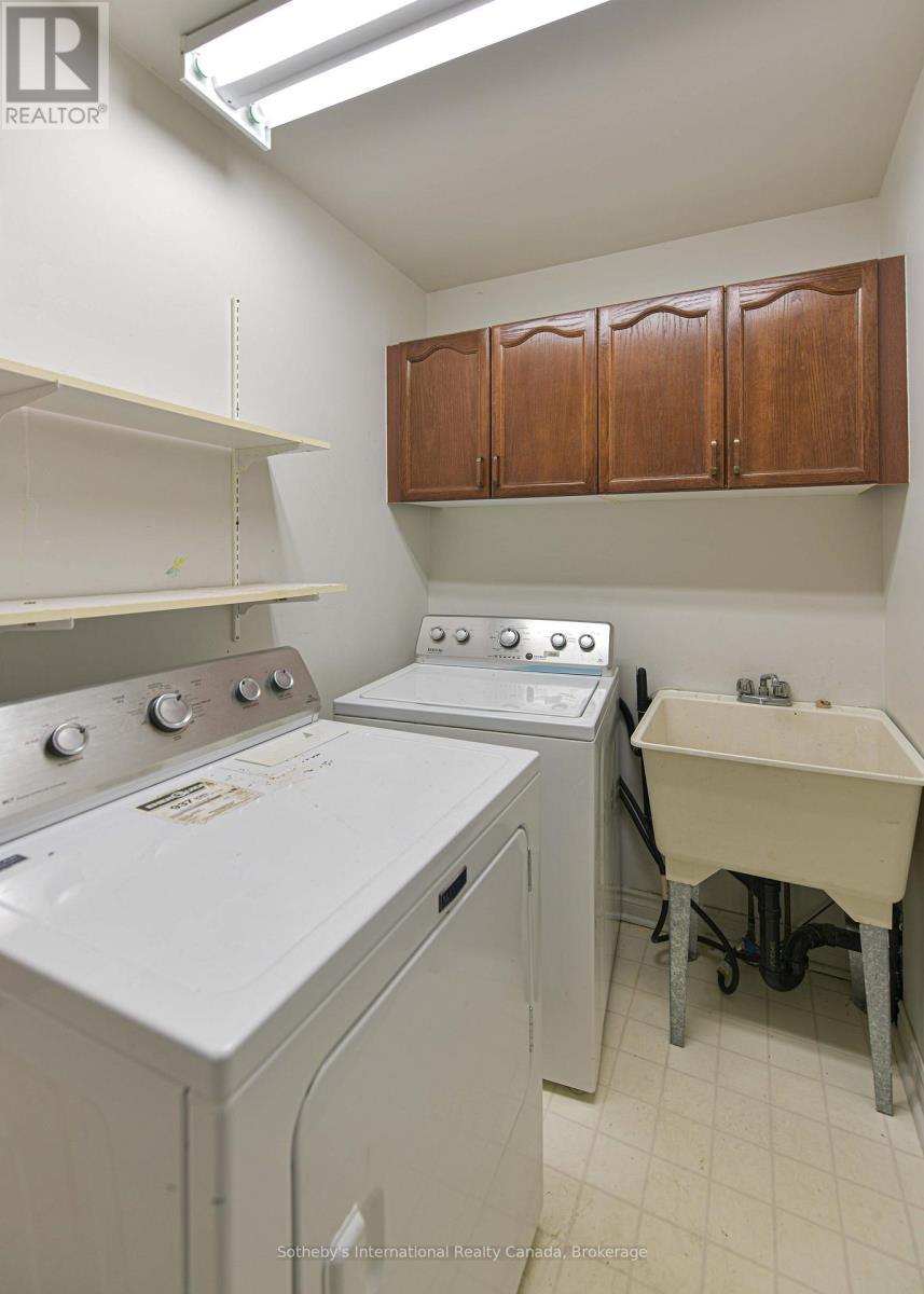 Main laundry and garage entry - 101 - 10 Museum Drive, Orillia, ON - Indoor Photo Showing Laundry Room