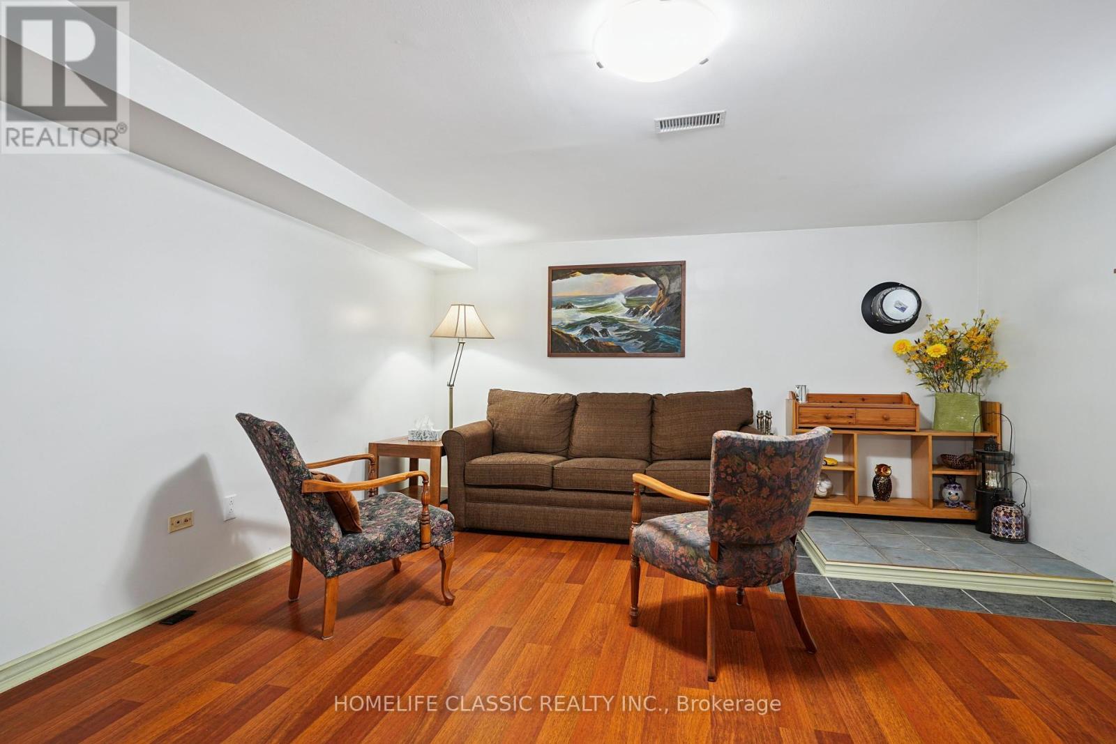 67 Beaver Bend Crescent, Toronto, ON - Indoor