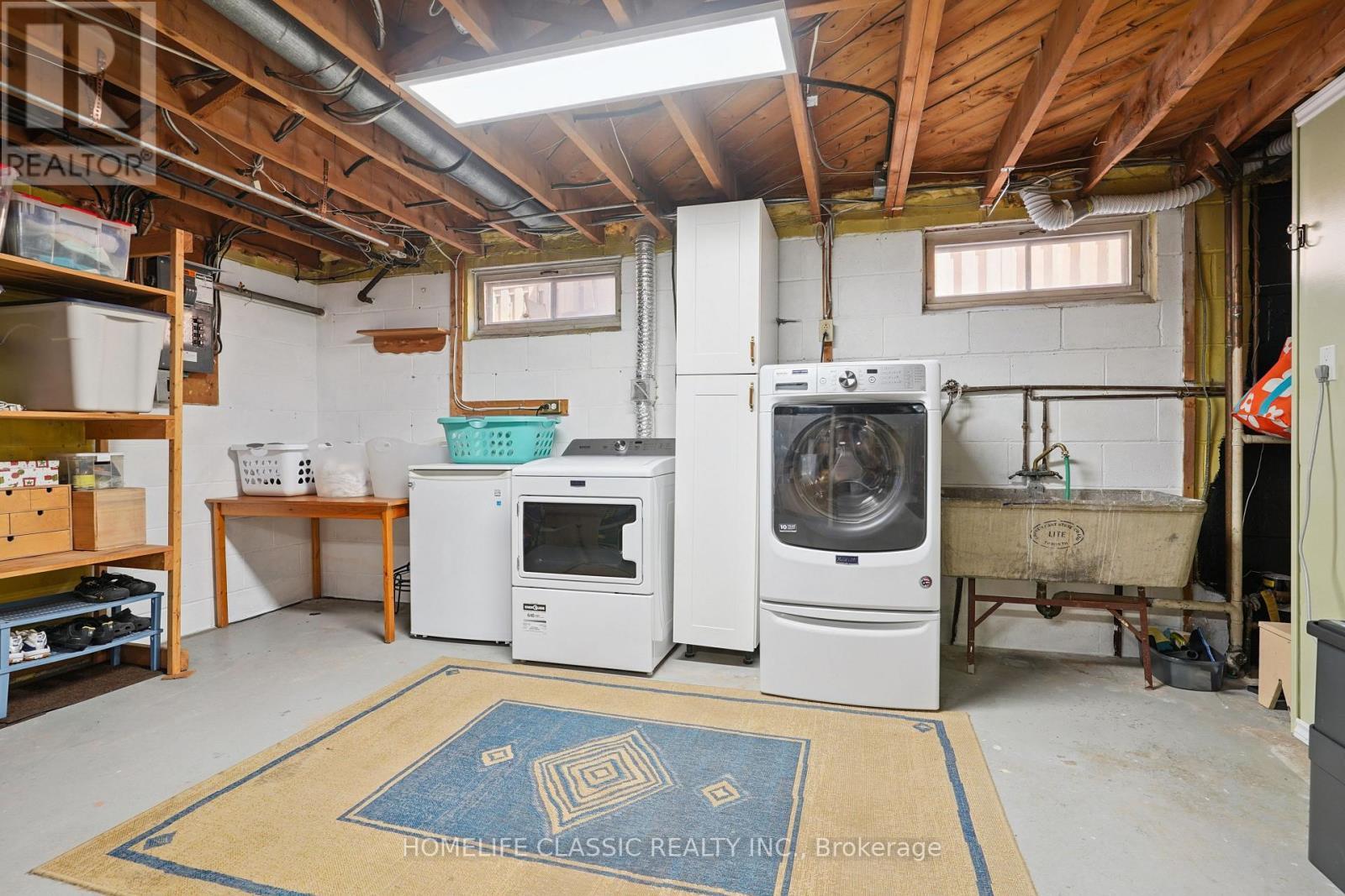 67 Beaver Bend Crescent, Toronto, ON - Indoor Photo Showing Laundry Room