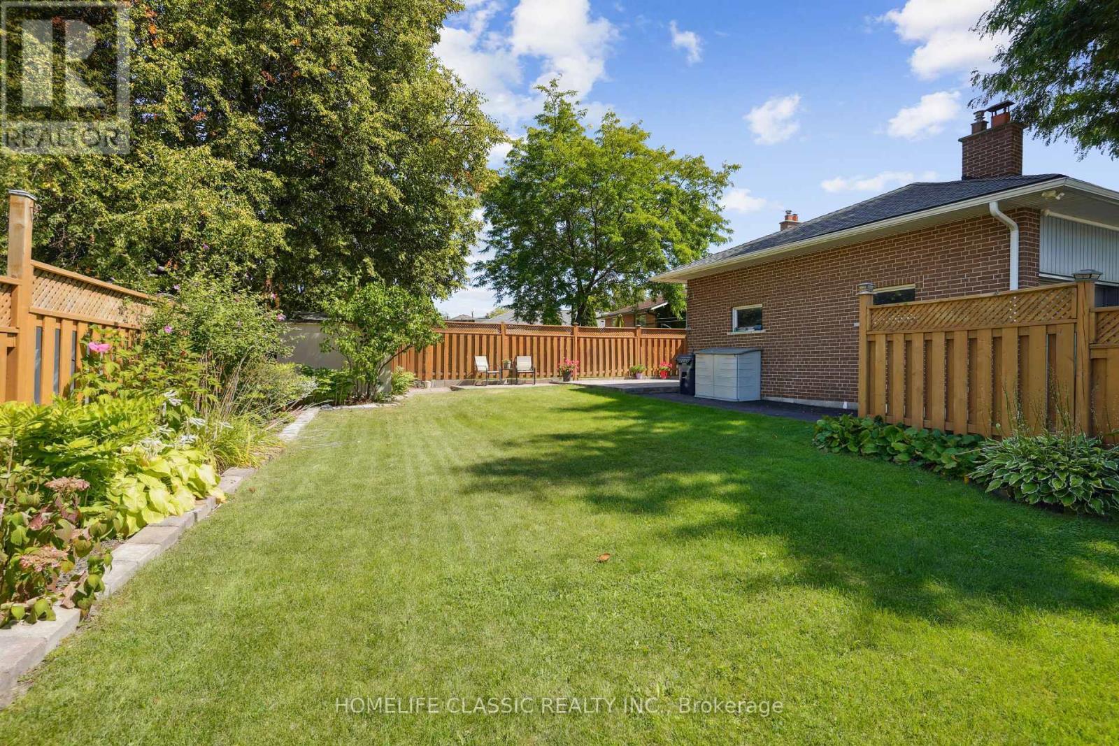 67 Beaver Bend Crescent, Toronto, ON - Outdoor