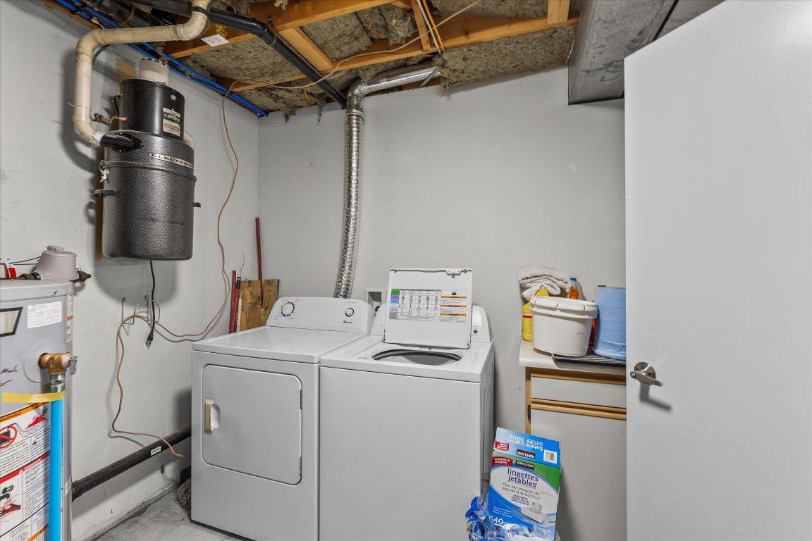 1377 Orchard Drive, Kelowna, BC - Indoor