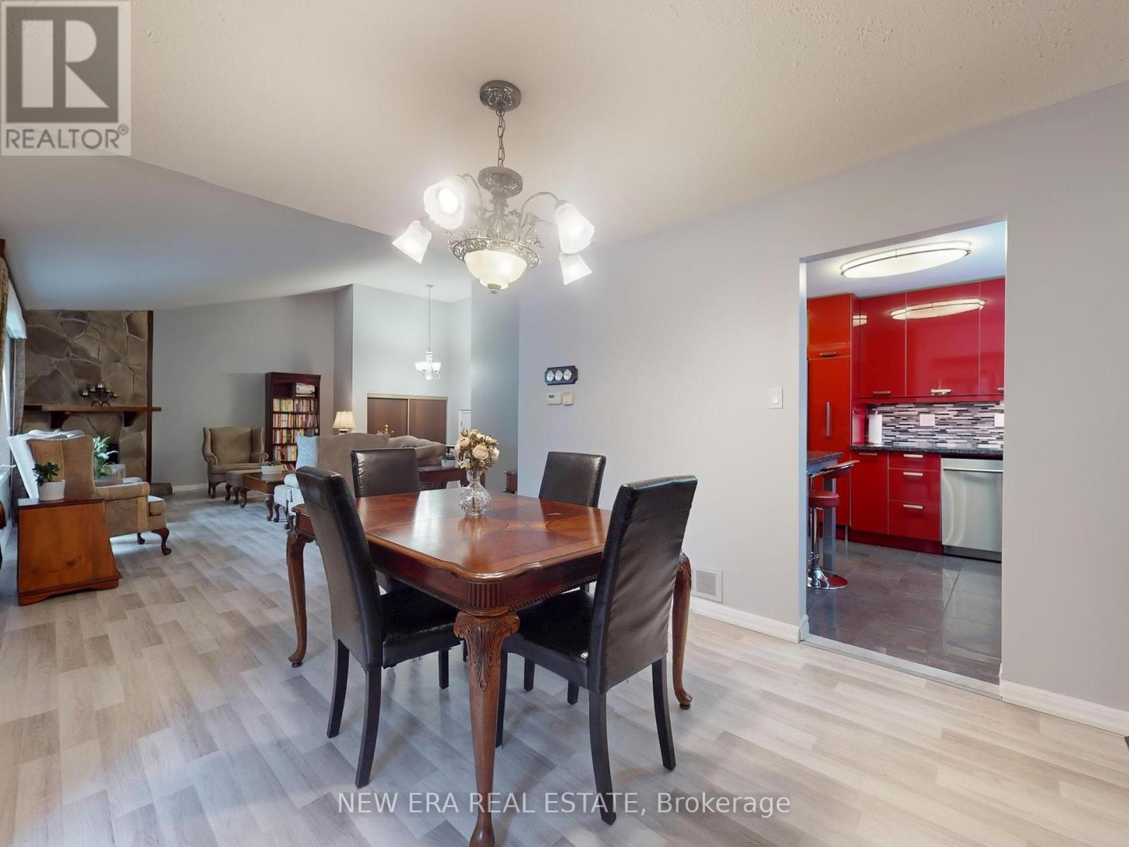 2669 Inlake Court, Mississauga, ON - Indoor Photo Showing Dining Room