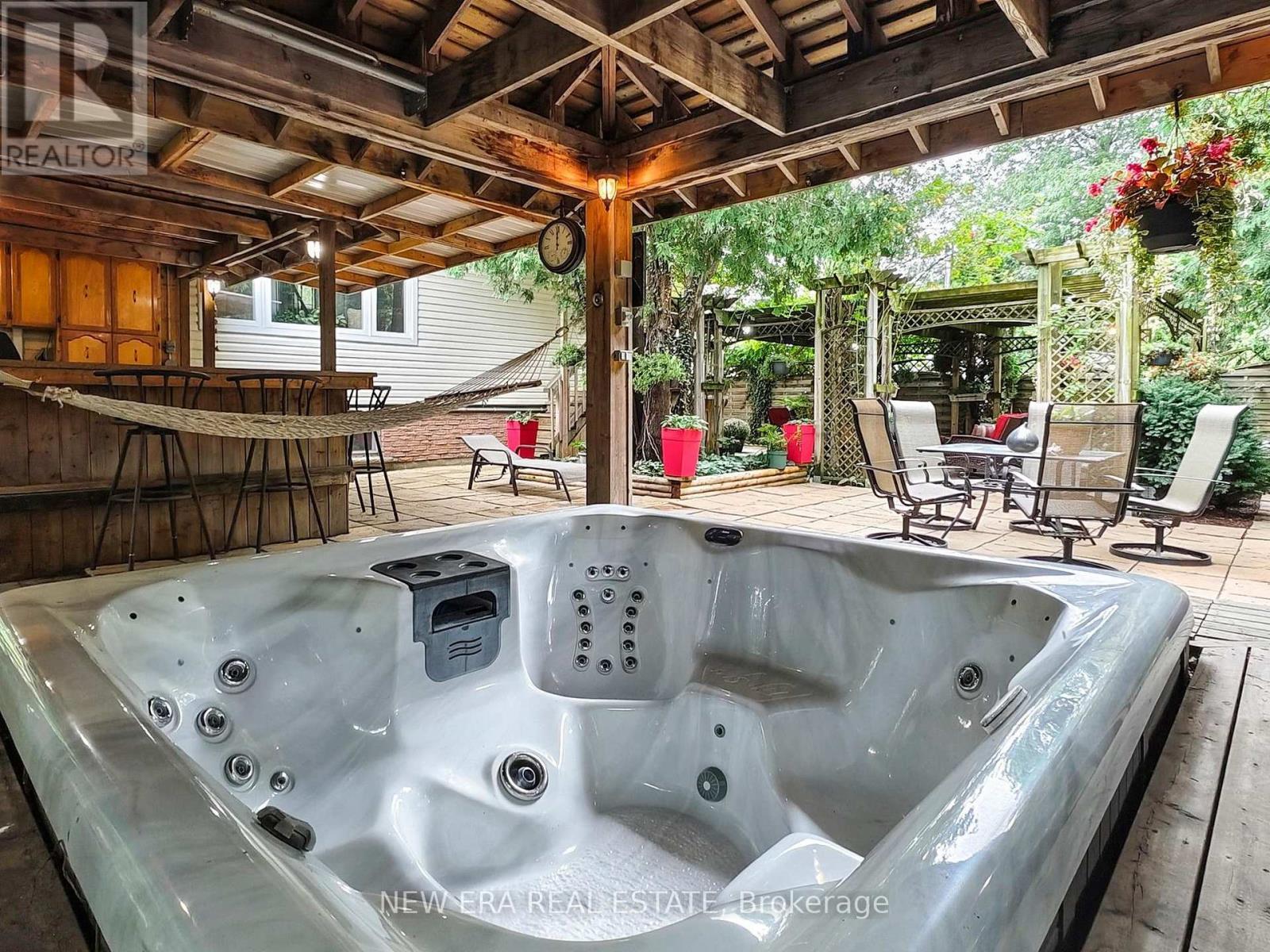 2669 Inlake Court, Mississauga, ON -