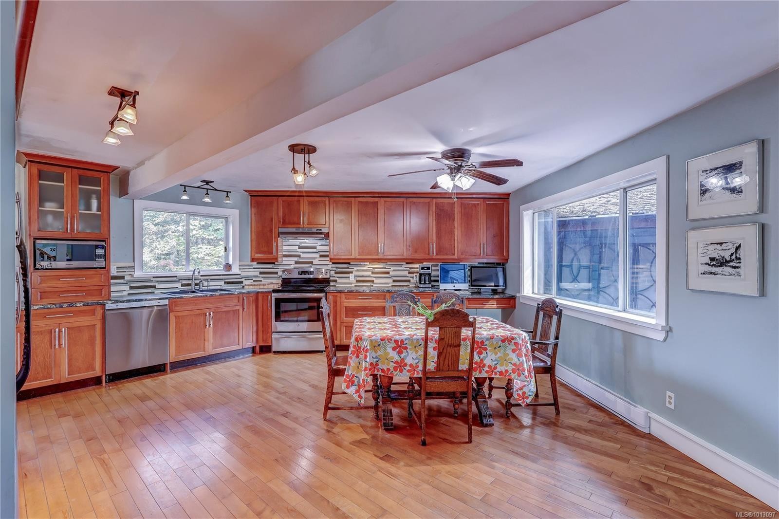 1546 Marina Way, Nanoose Bay, BC