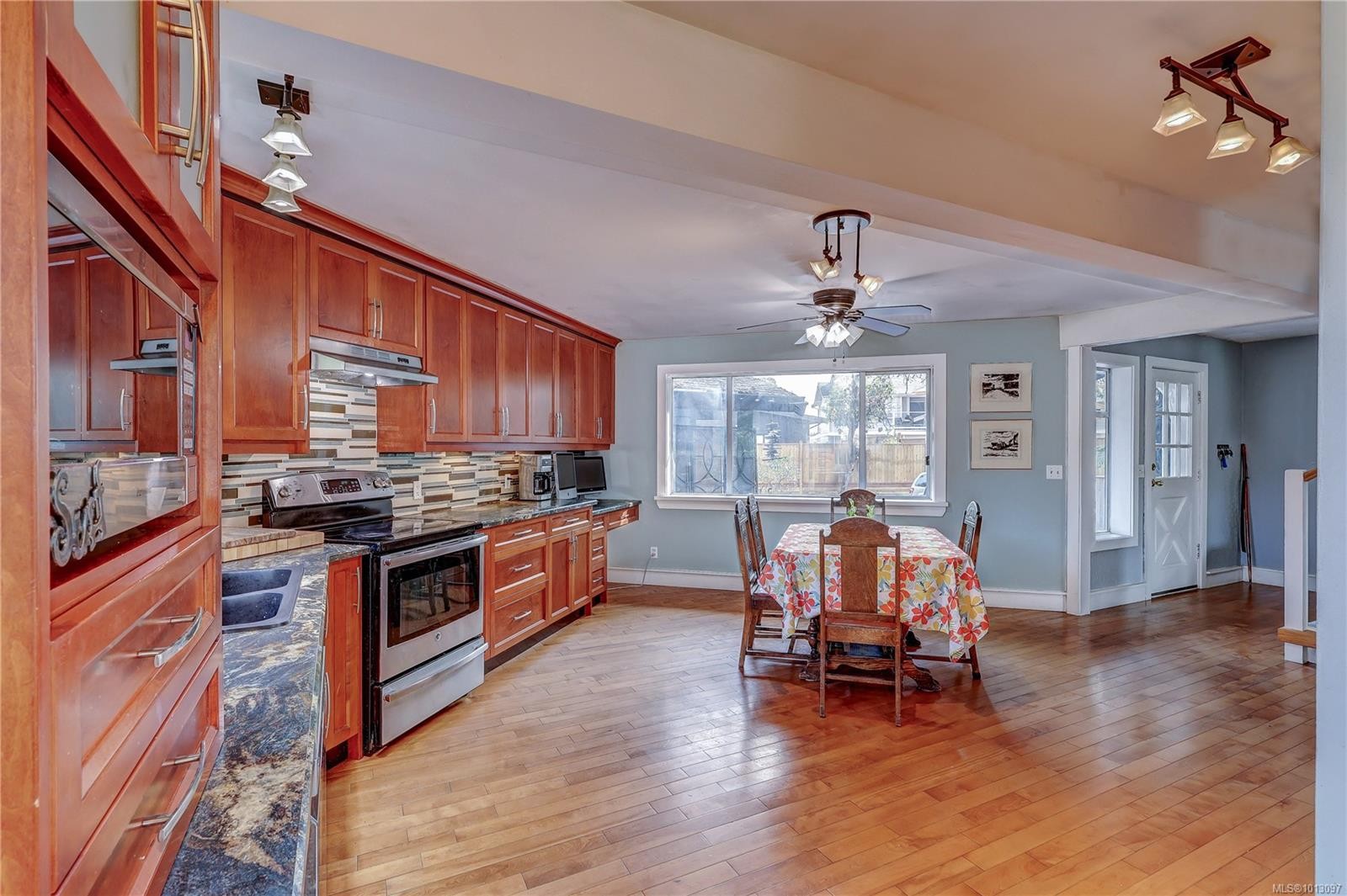 1546 Marina Way, Nanoose Bay, BC