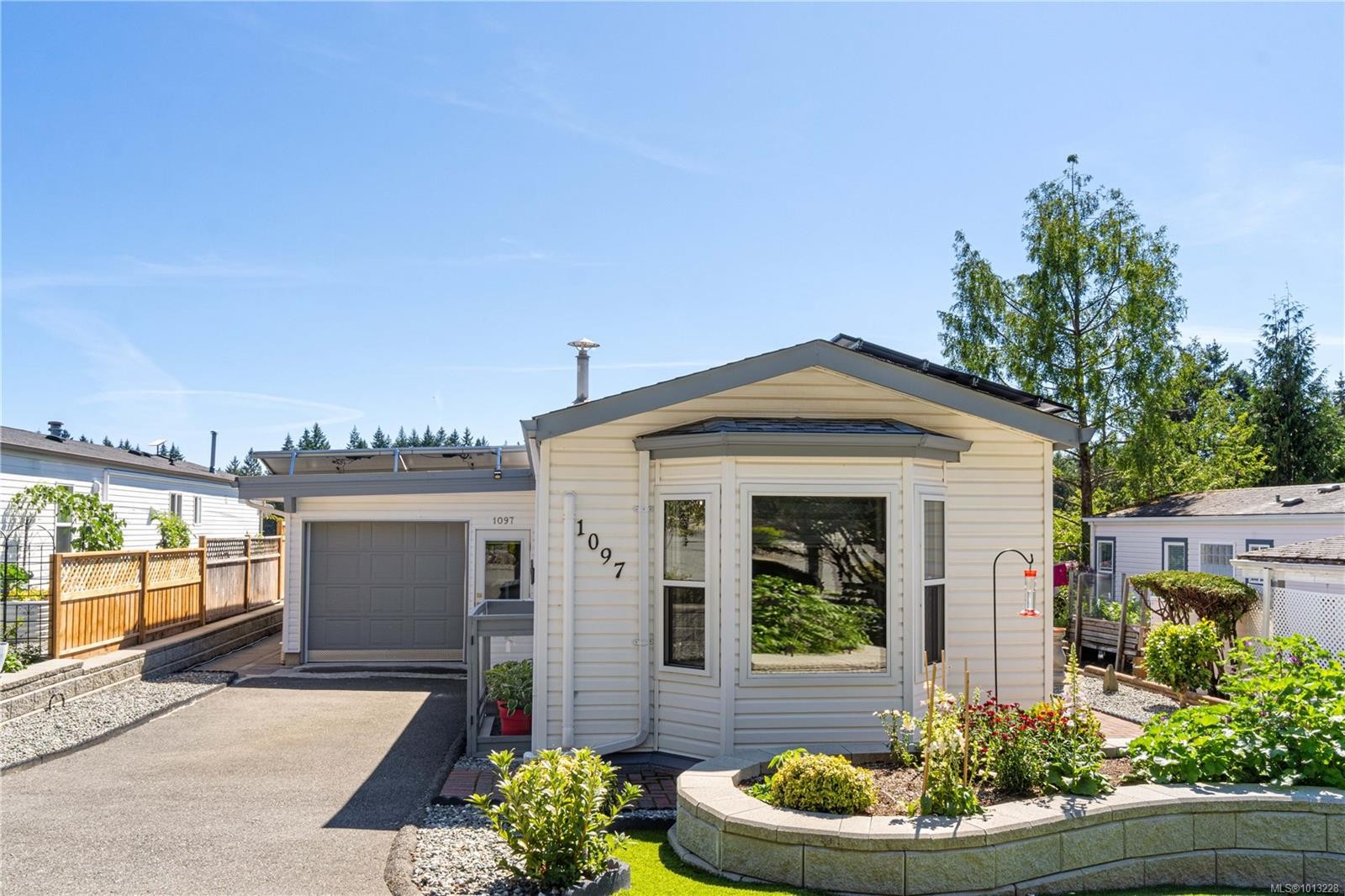 1097 Morrell Cir, Nanaimo, BC