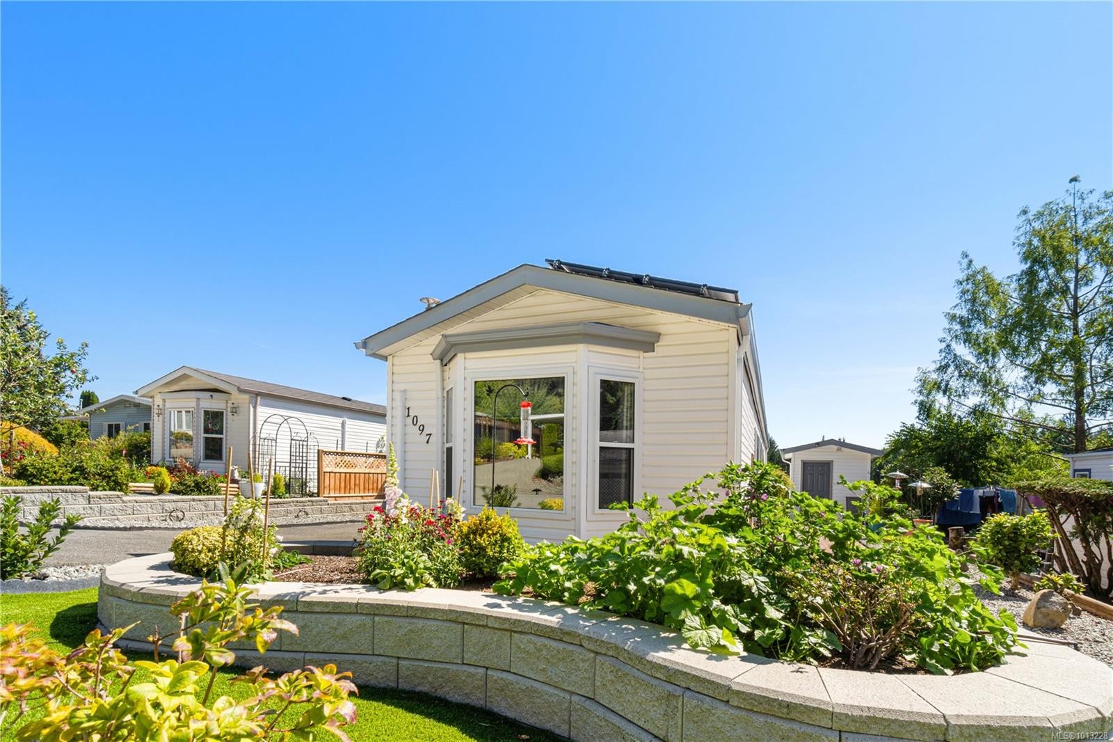 1097 Morrell Cir, Nanaimo, BC