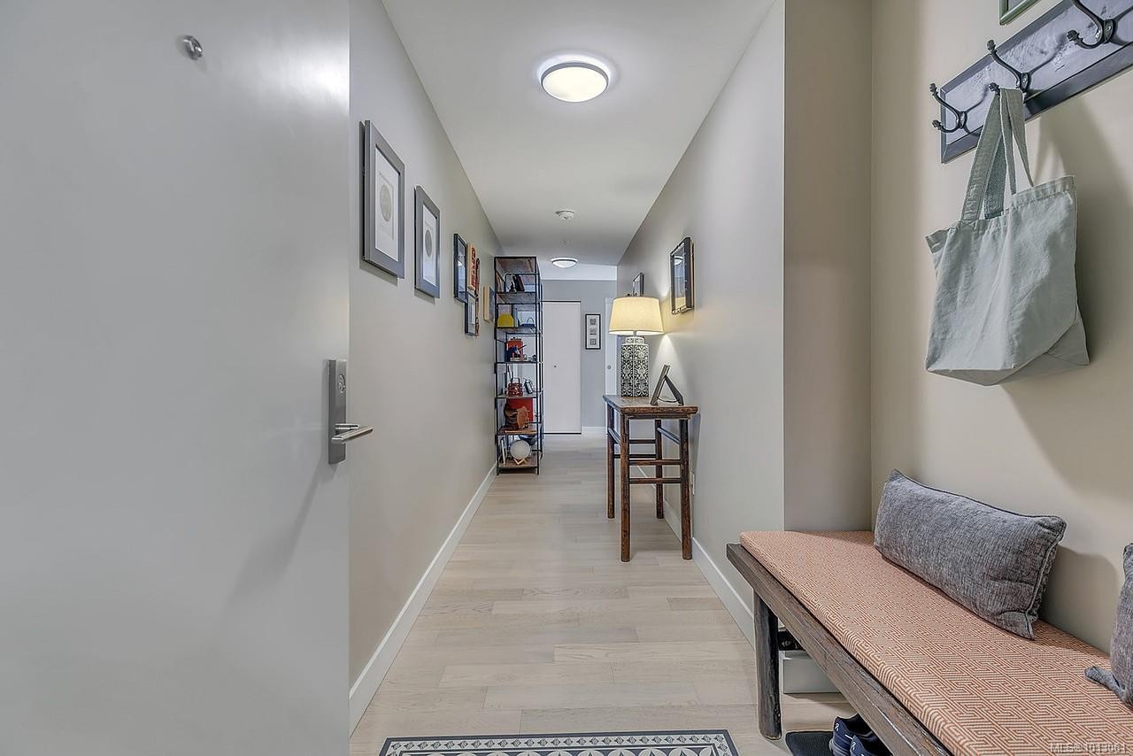 506-3529 Dolphin Dr, Nanoose Bay, BC - Indoor Photo Showing Other Room