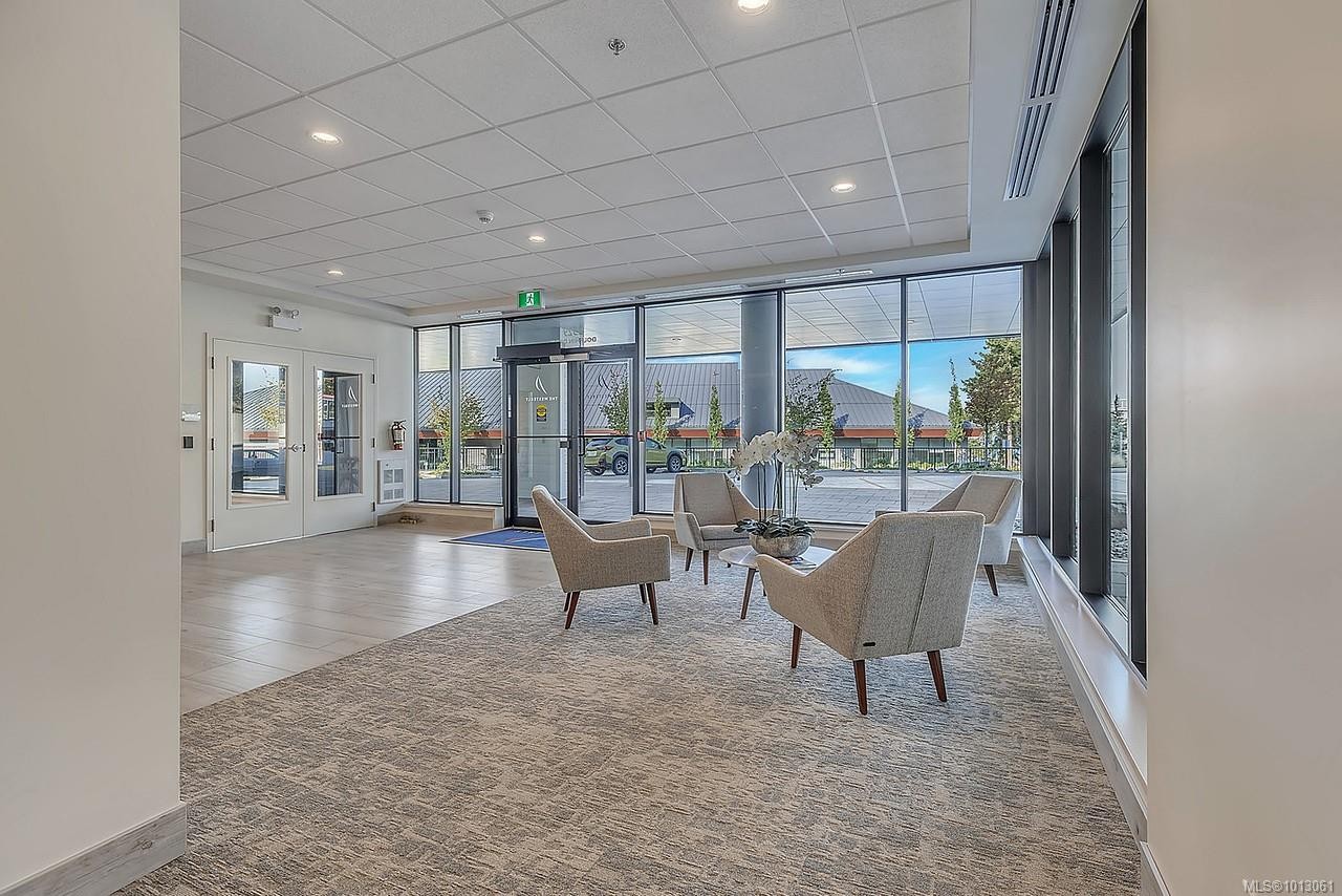 506-3529 Dolphin Dr, Nanoose Bay, BC - Indoor