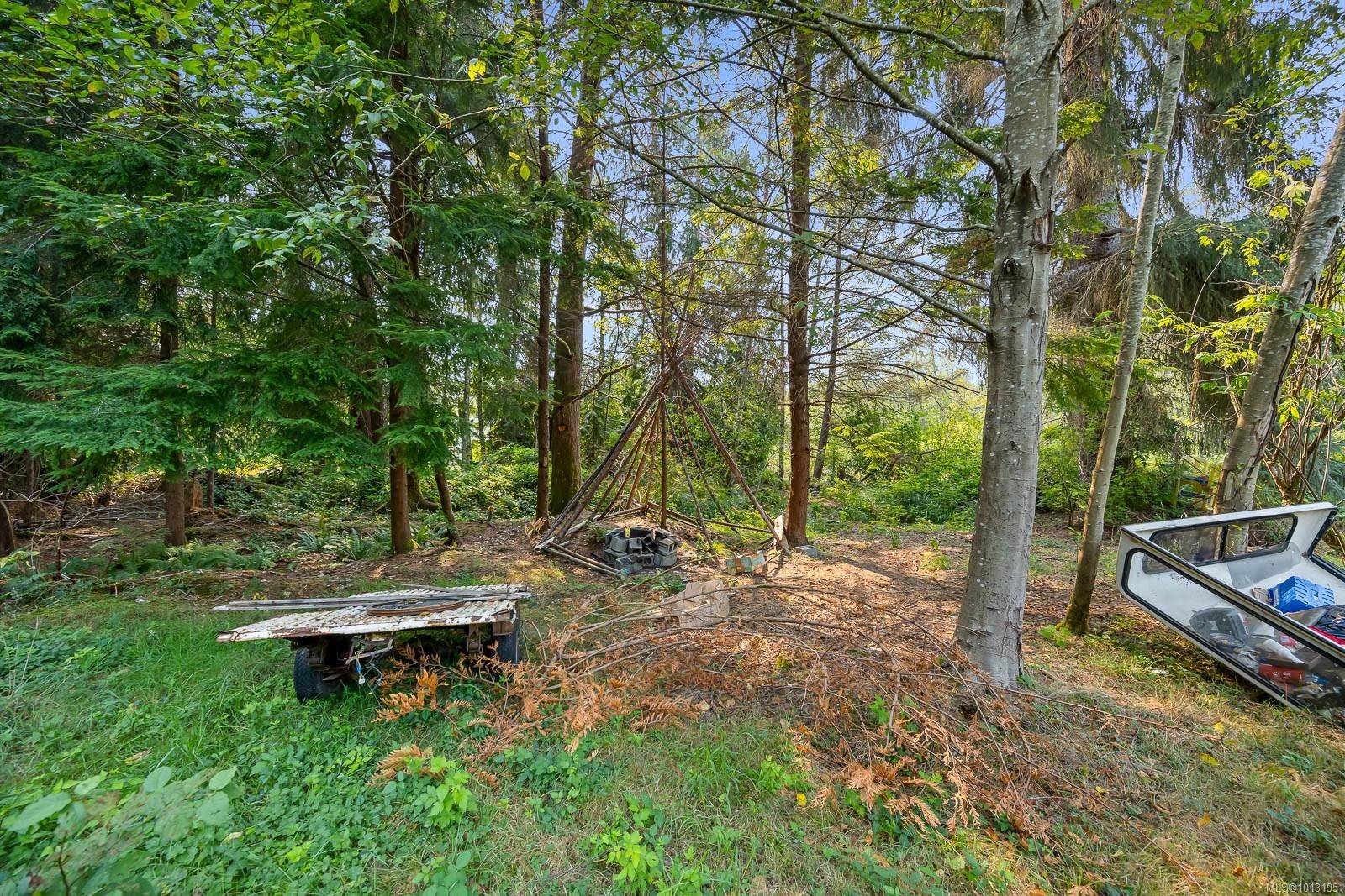 2180 Schulz Rd, Black Creek, BC