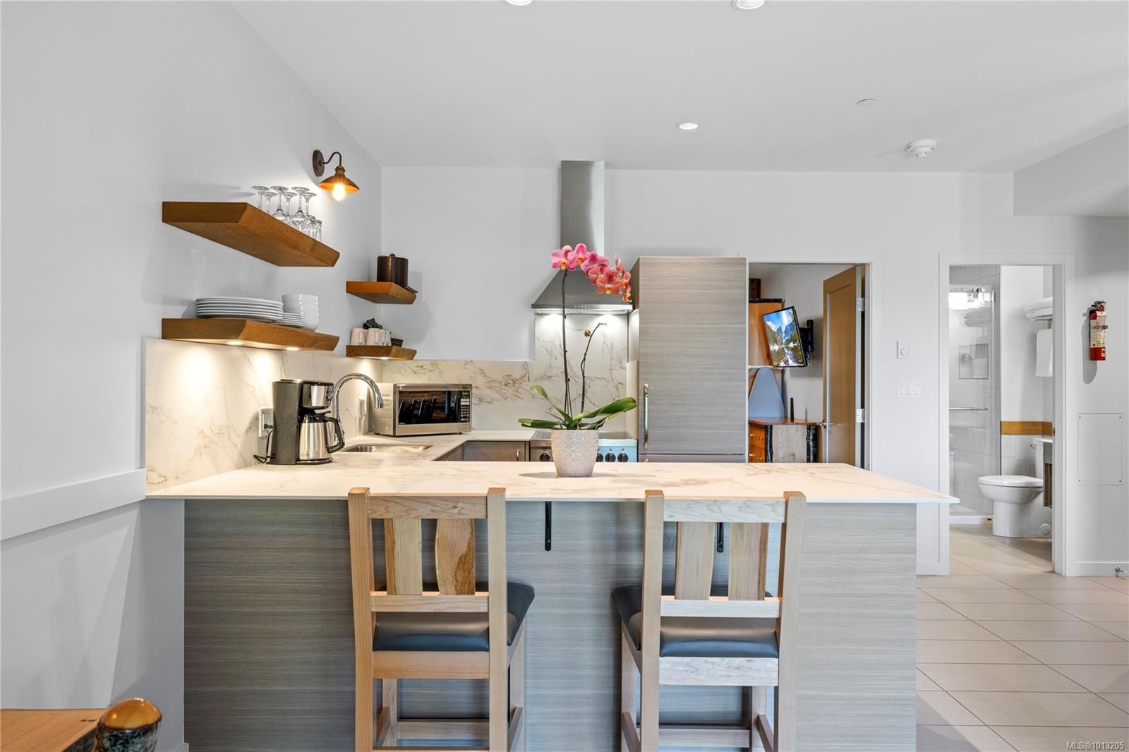 130-1155 Resort Dr, Parksville, BC - Indoor Photo Showing Other Room