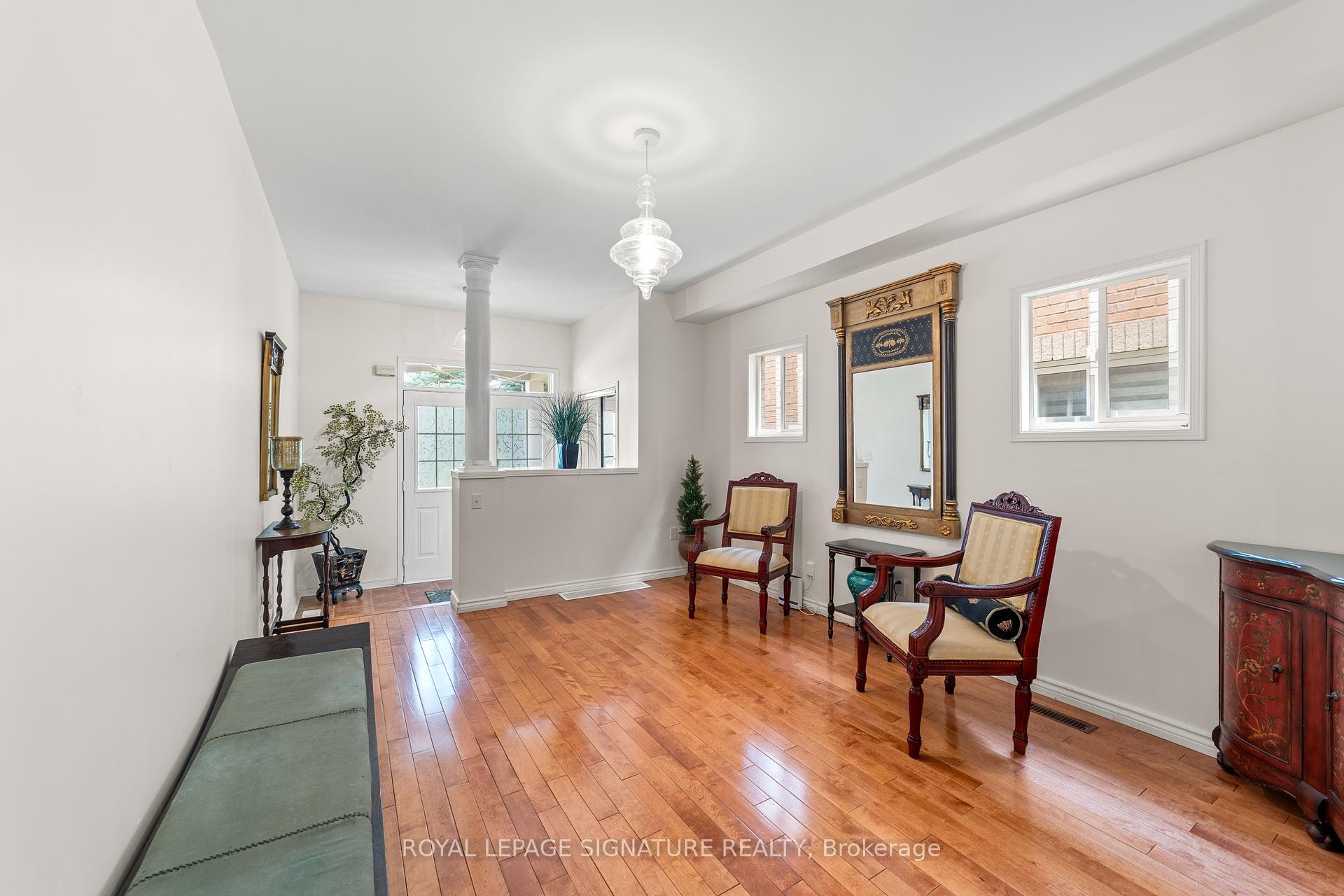 46 Trish Drive, Richmond Hill, ON - Indoor