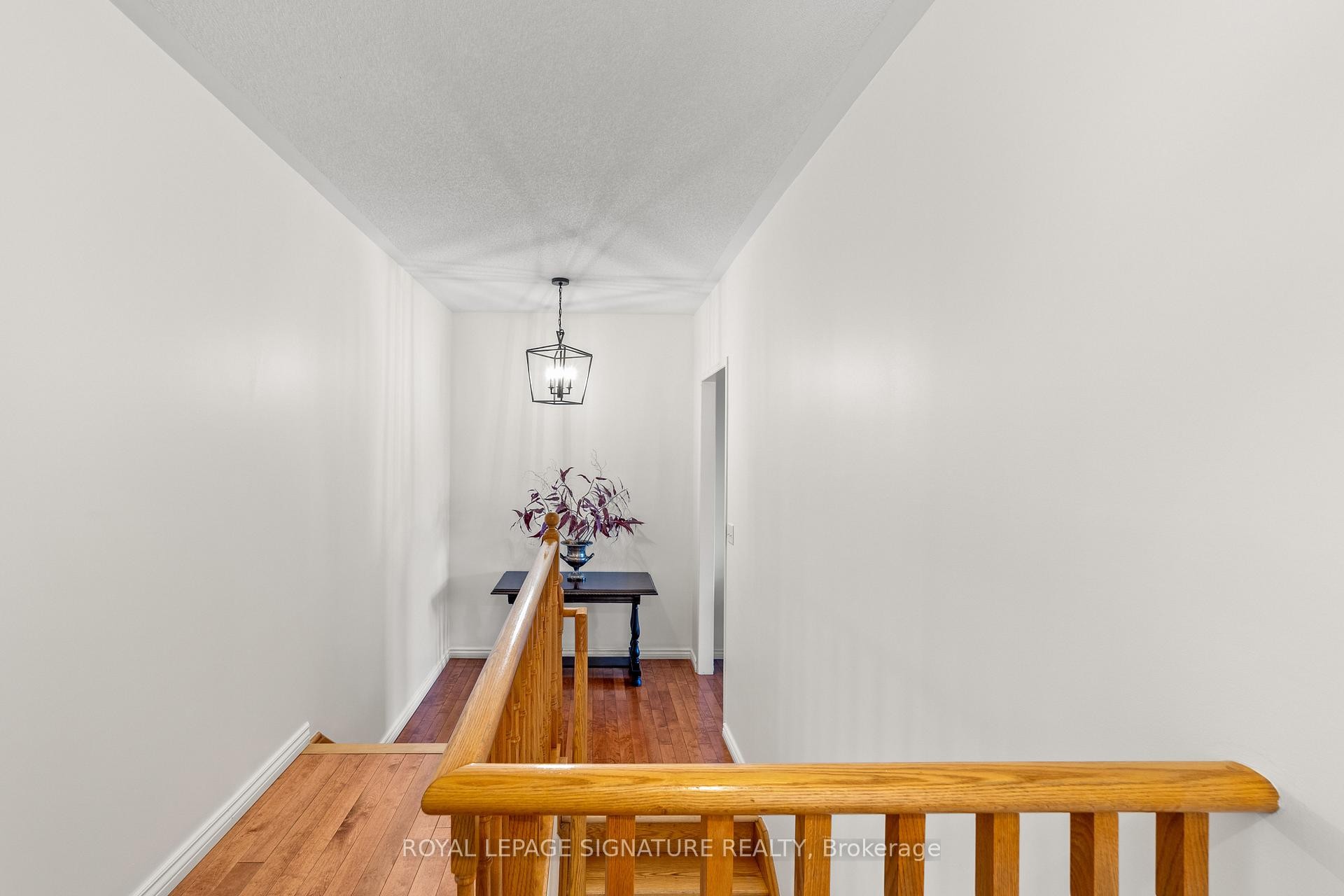 46 Trish Drive, Richmond Hill, ON - Indoor Photo Showing Other Room