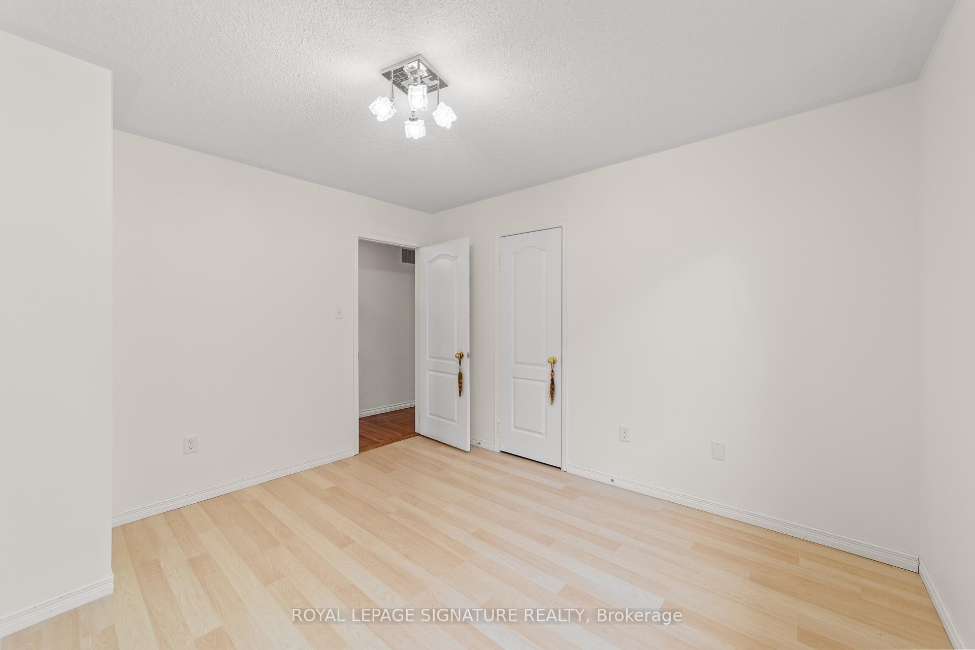 46 Trish Drive, Richmond Hill, ON - Indoor Photo Showing Other Room