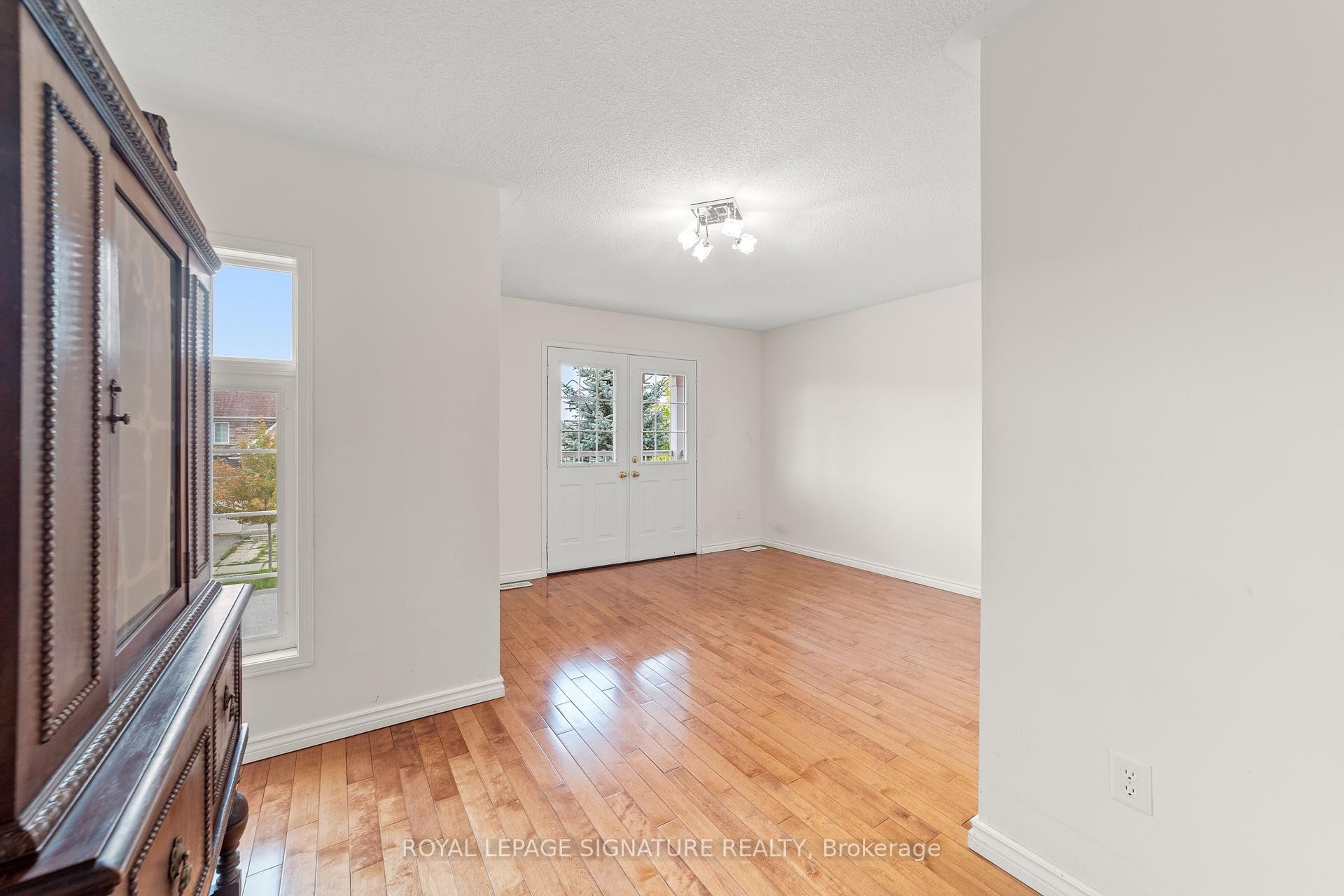 46 Trish Drive, Richmond Hill, ON - Indoor Photo Showing Other Room