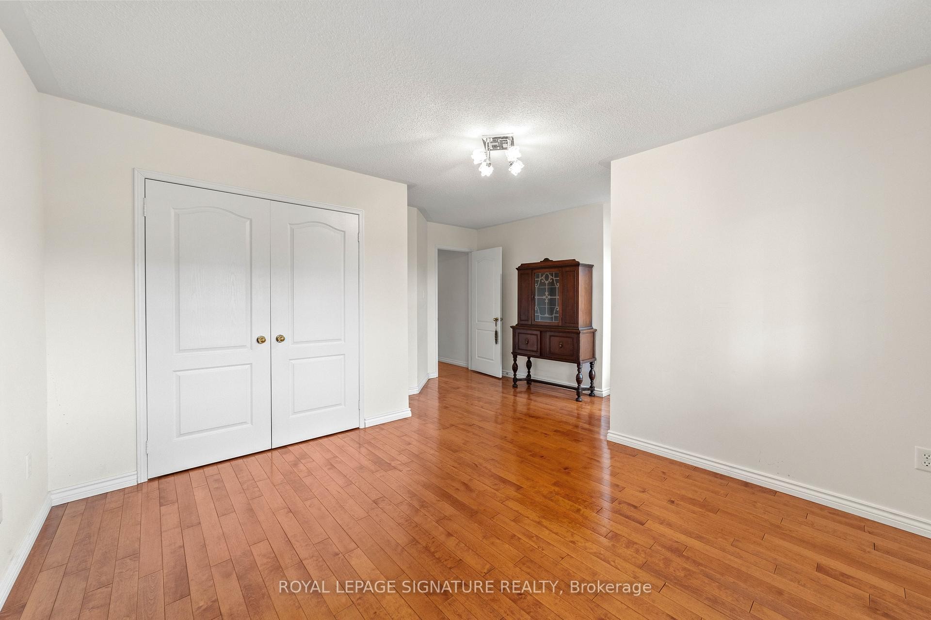46 Trish Drive, Richmond Hill, ON - Indoor Photo Showing Other Room
