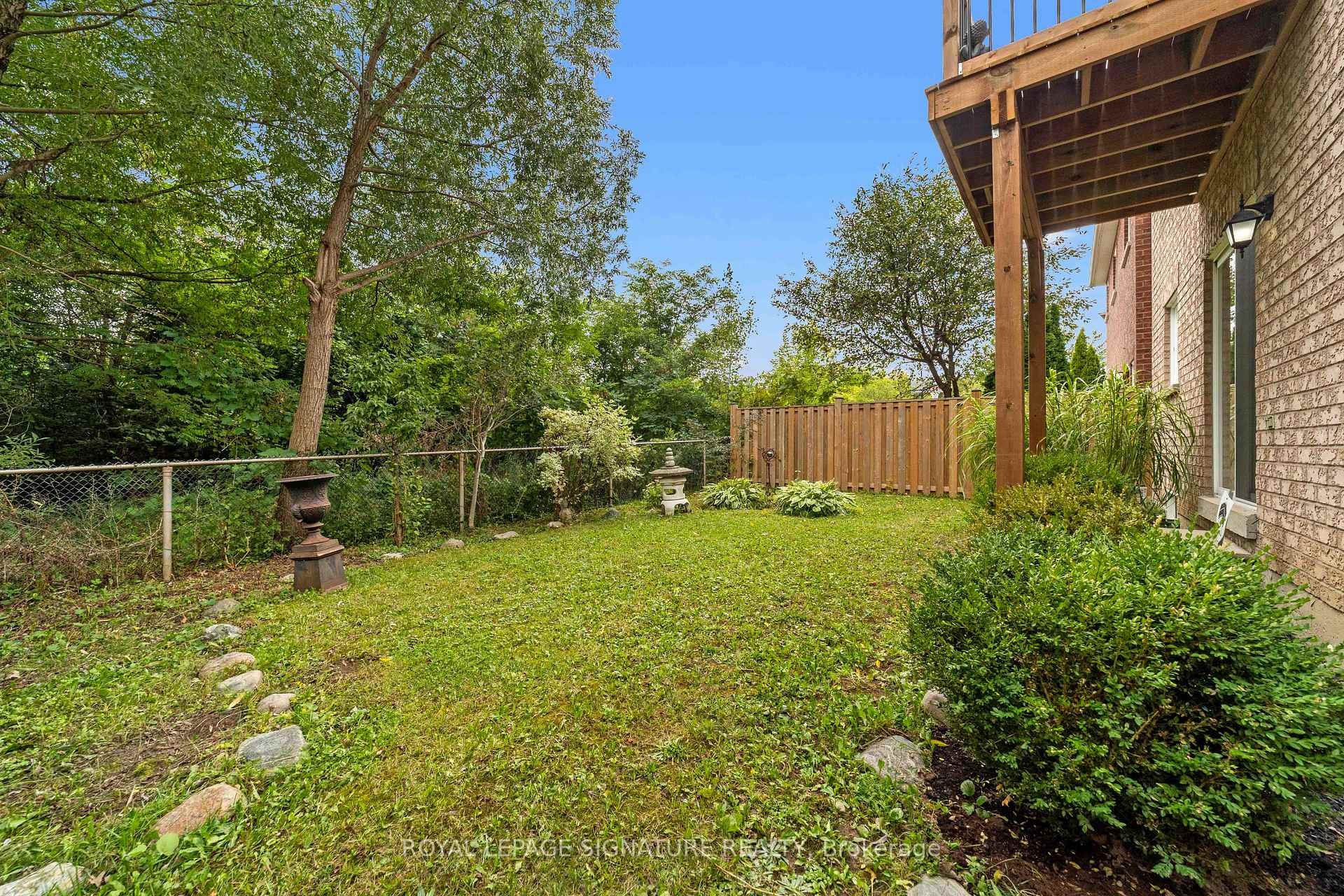 46 Trish Drive, Richmond Hill, ON - Outdoor