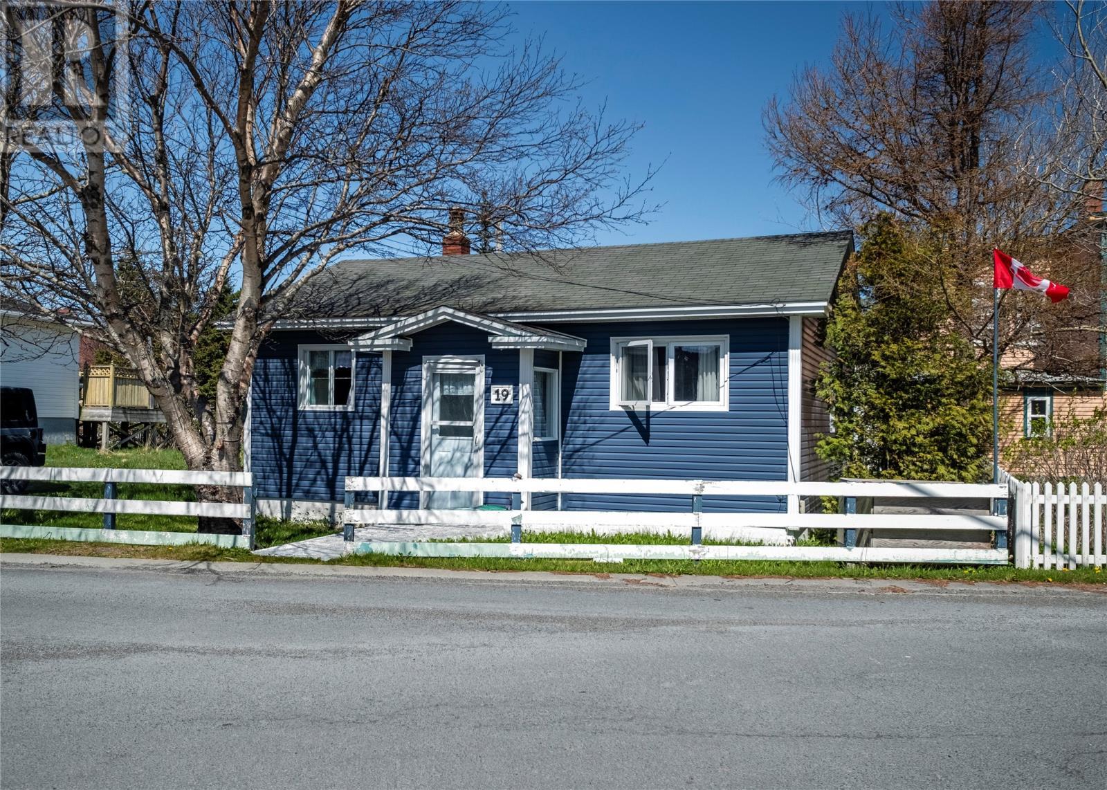 19 Mckendrick Street, Placentia, NL - Outdoor