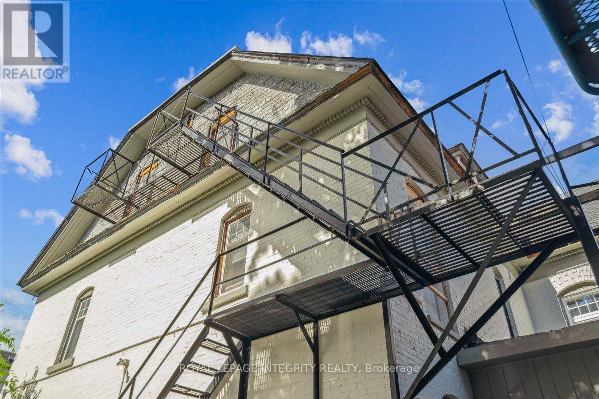 468-470 Besserer Street, Ottawa, ON - Outdoor