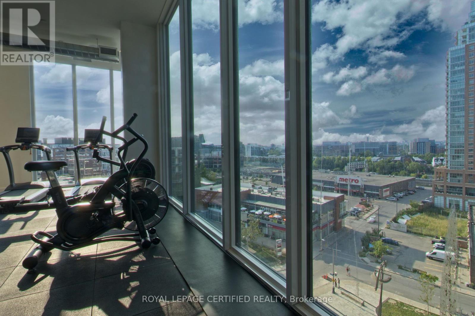 806 - 135 East Liberty Street, Toronto, ON - Indoor Photo Showing Gym Room