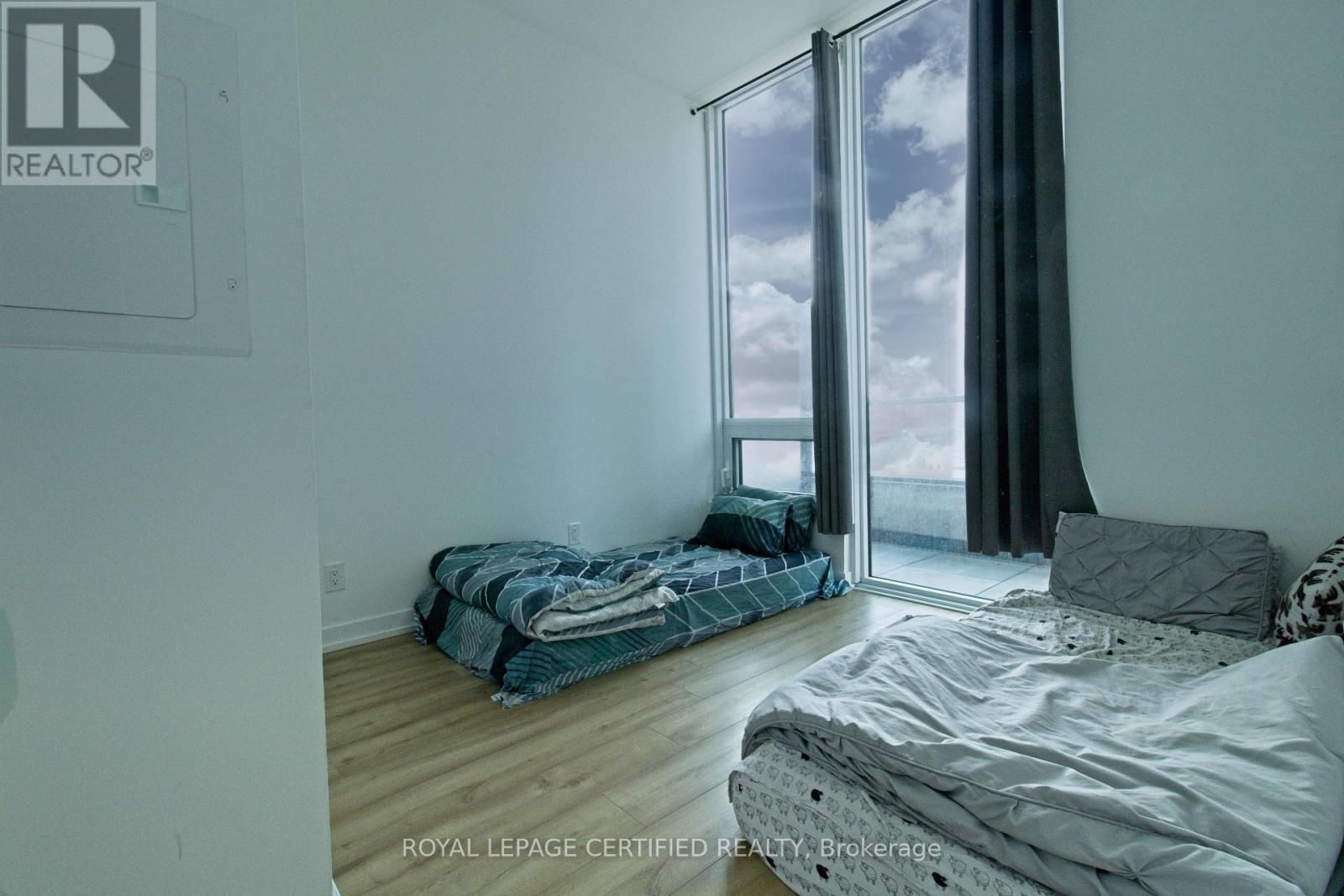 806 - 135 East Liberty Street, Toronto, ON - Indoor Photo Showing Bedroom