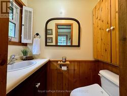 The main floor has 2 pc powder rm + EKO Jet bidet -