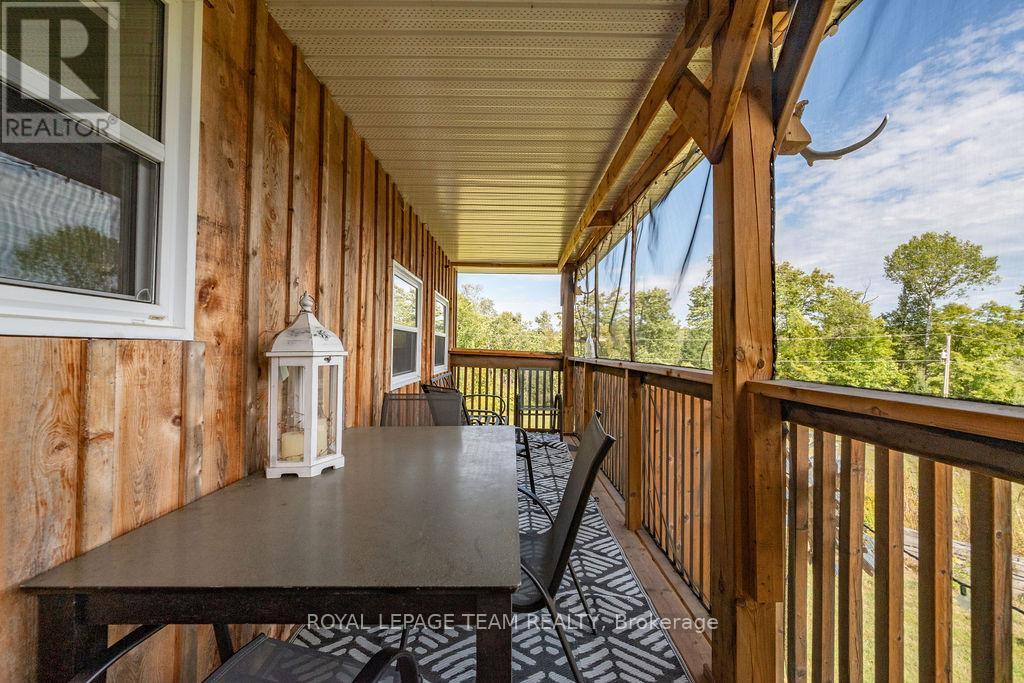 105 Heins Road, Brudenell, Lyndoch And Raglan, ON - Outdoor With Exterior