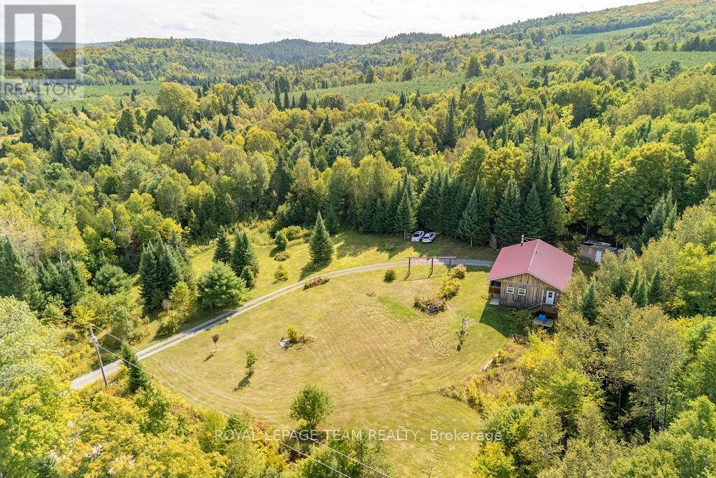 105 Heins Road, Brudenell, Lyndoch And Raglan, ON - Outdoor With View