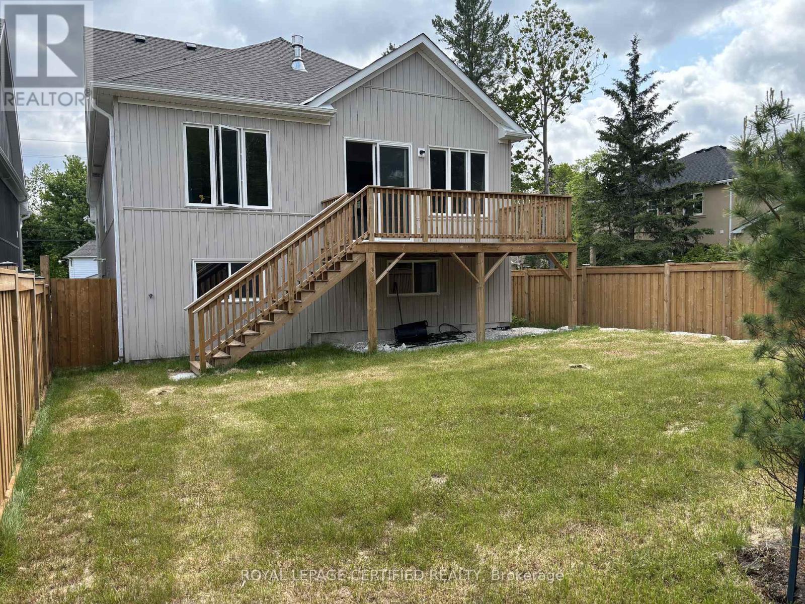 20 62Nd Street S, Wasaga Beach, ON - Outdoor With Deck Patio Veranda