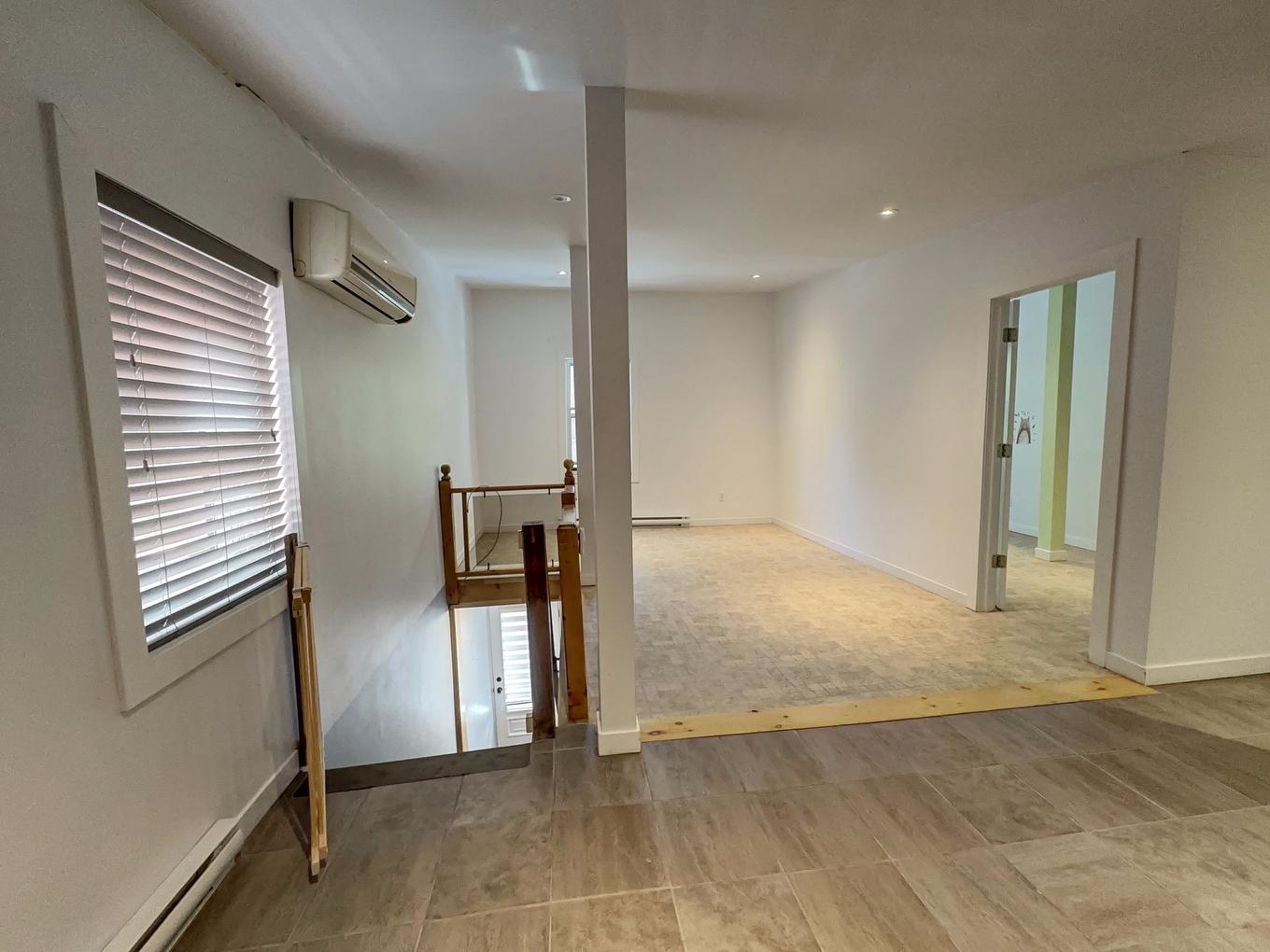 Overall view - 919 Av. Duluth E., Montréal (Le Plateau-Mont-Royal), QC - Indoor Photo Showing Other Room