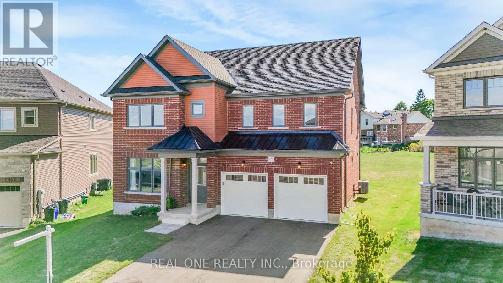 18 Oriole Crescent, Port Colborne, ON - Outdoor With Facade