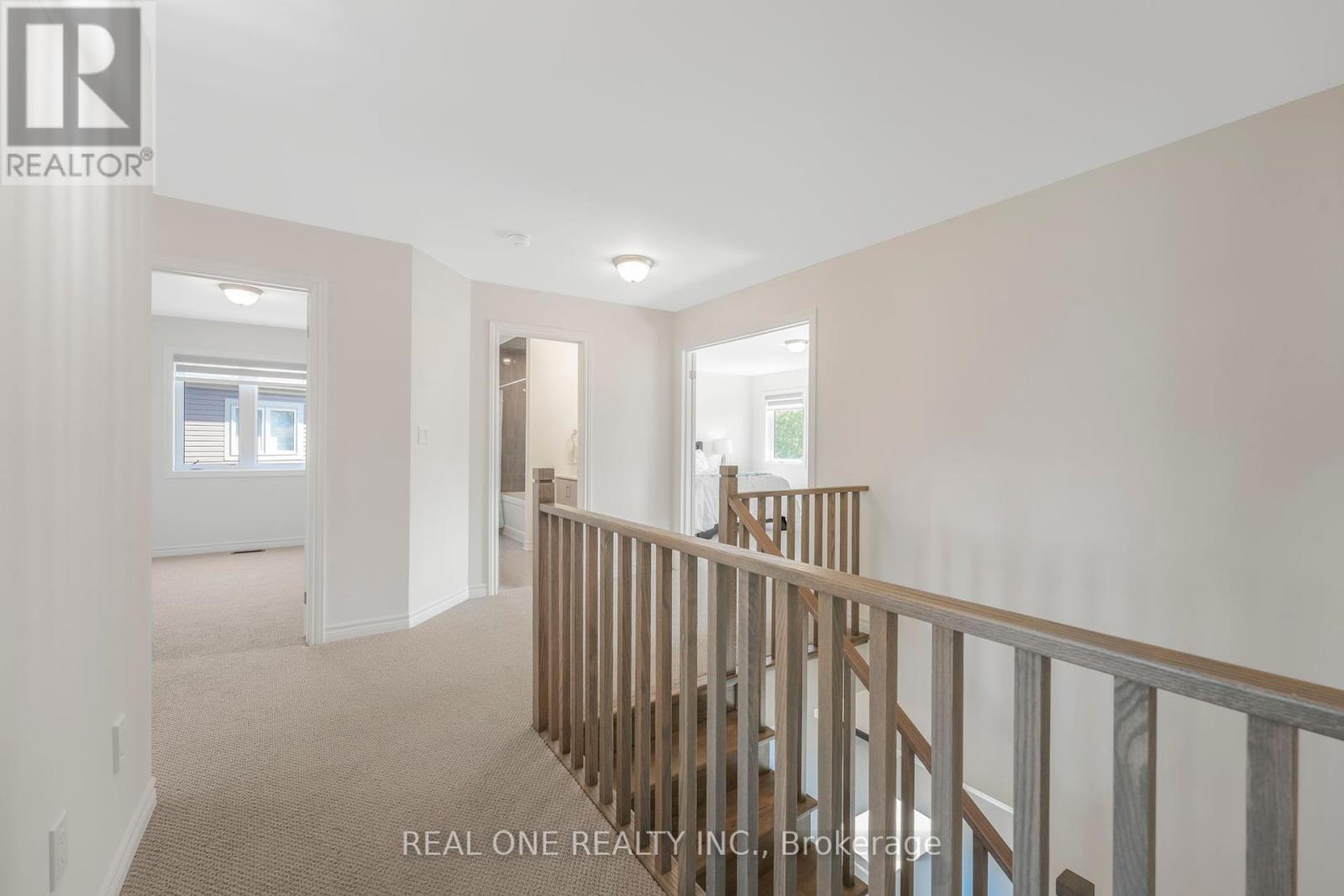 18 Oriole Crescent, Port Colborne, ON - Indoor Photo Showing Other Room