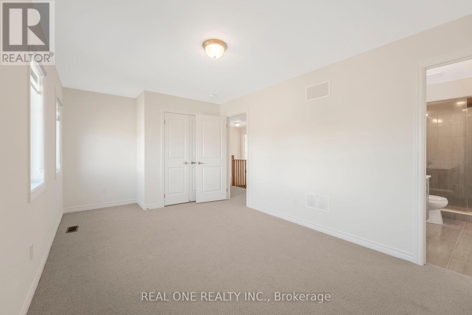 18 Oriole Crescent, Port Colborne, ON - Indoor Photo Showing Other Room