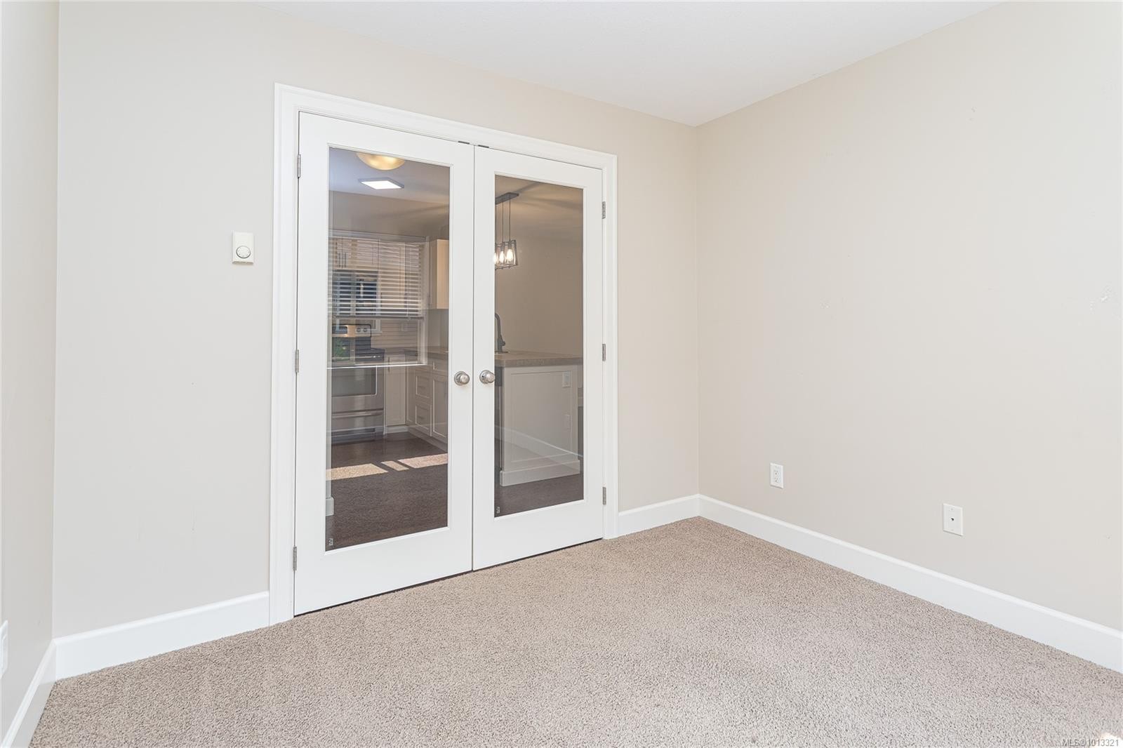 201-4436 Hedgestone Pl, Nanaimo, BC