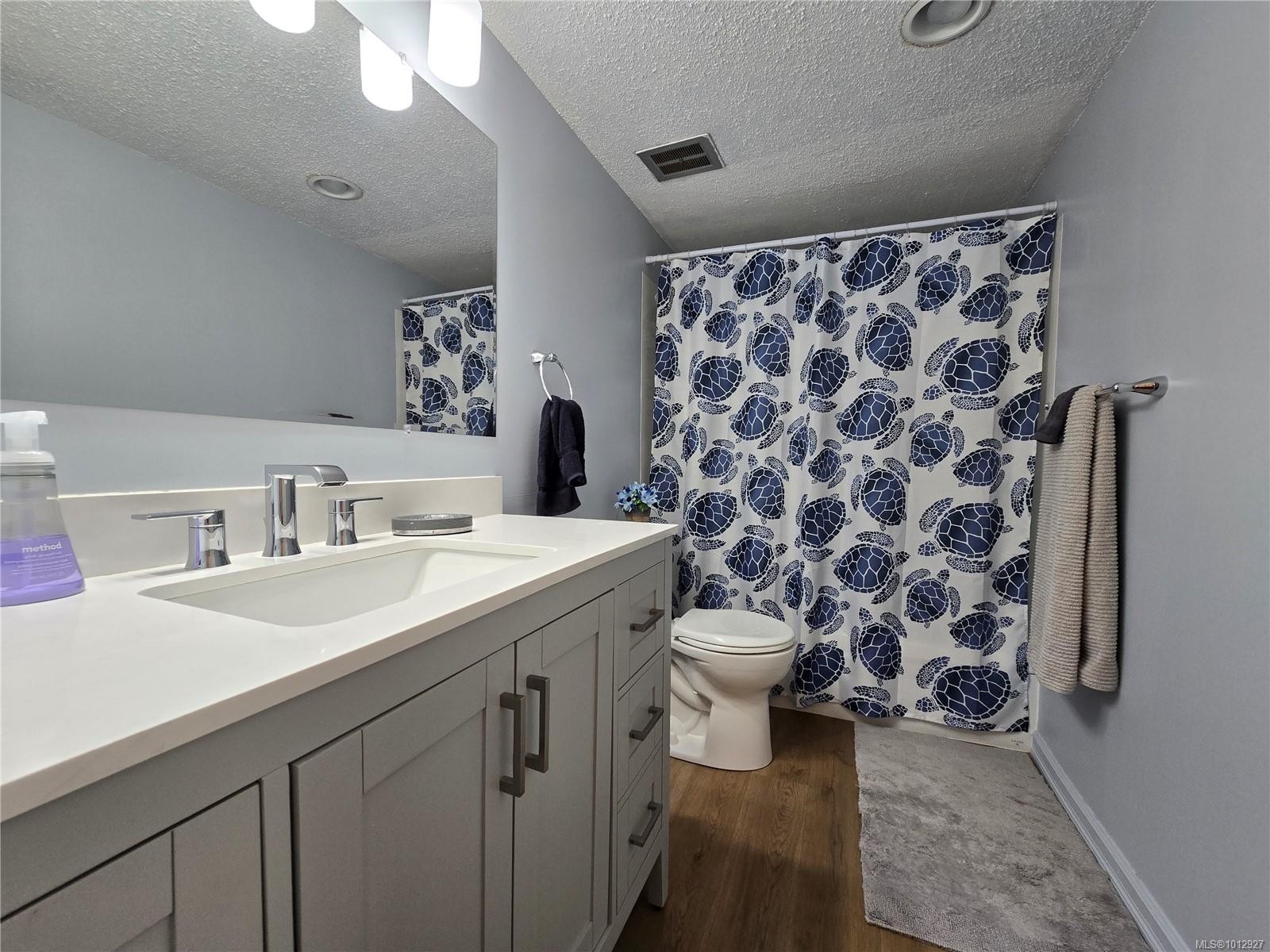 101-7450 Rupert St, Port Hardy, BC - Indoor Photo Showing Bathroom