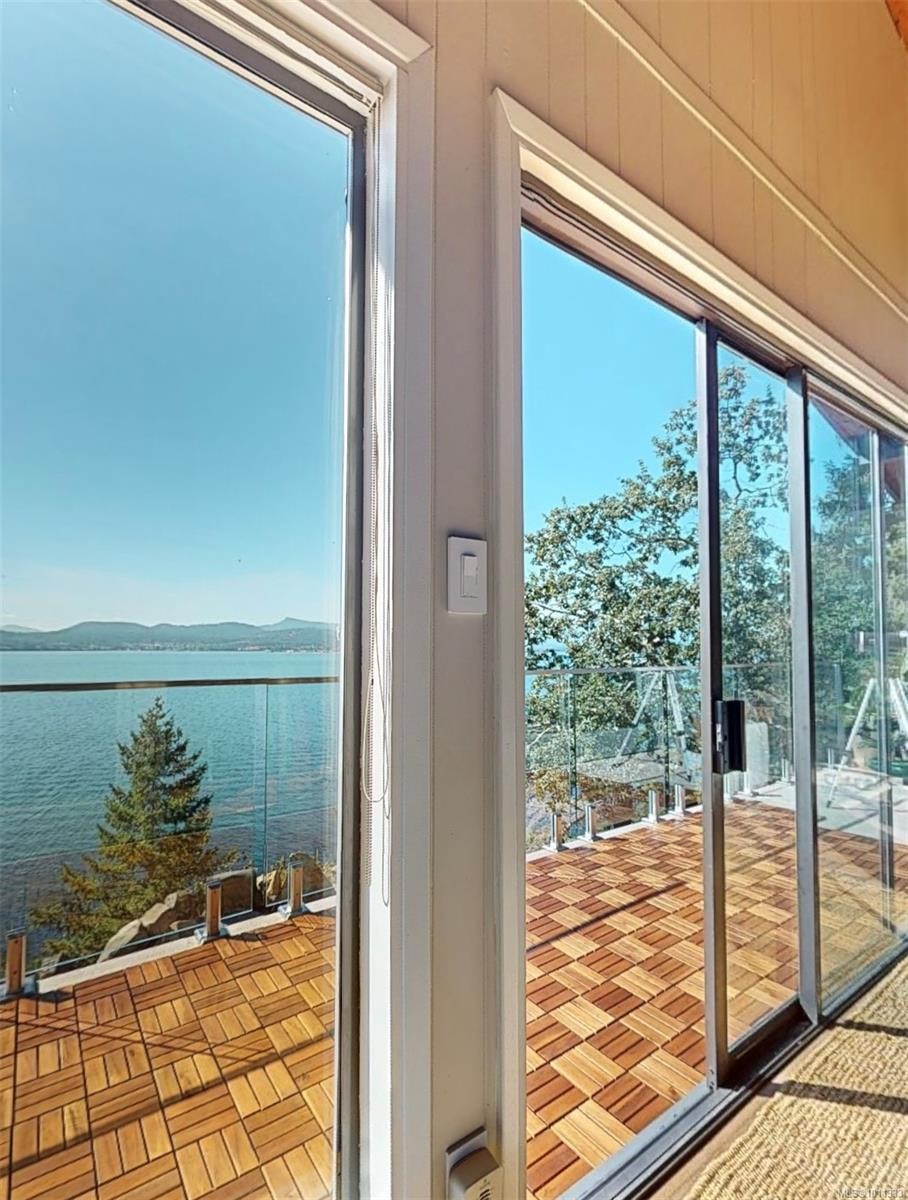 285 Mountain Park Dr, Salt Spring, BC