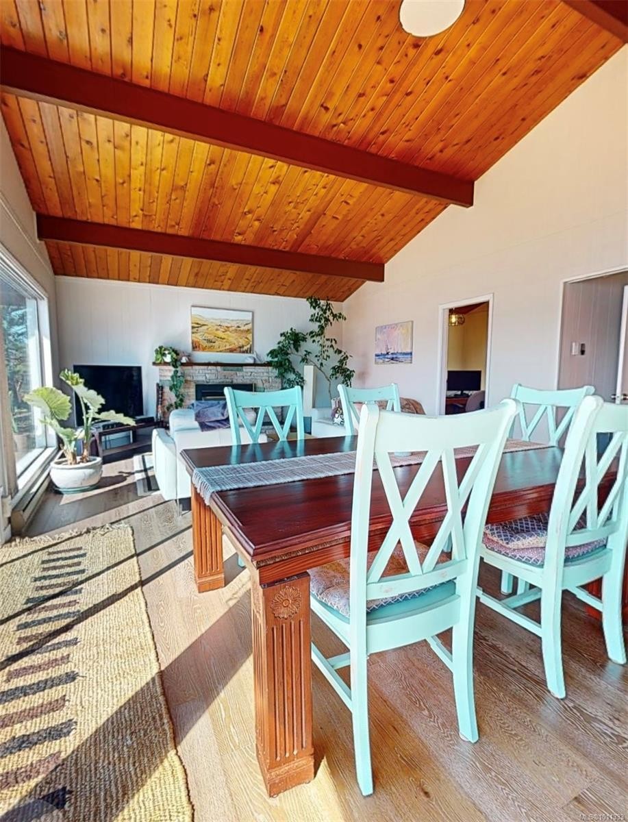 285 Mountain Park Dr, Salt Spring, BC