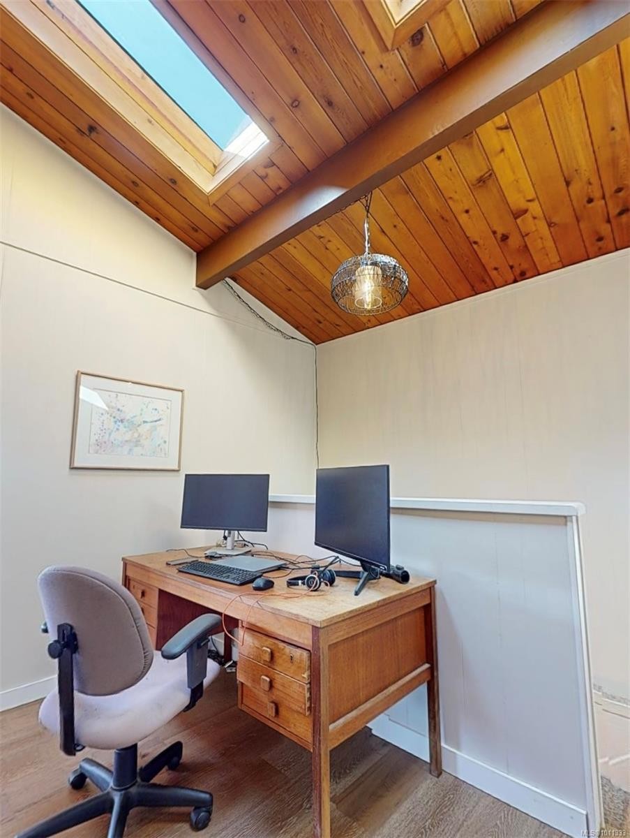 285 Mountain Park Dr, Salt Spring, BC