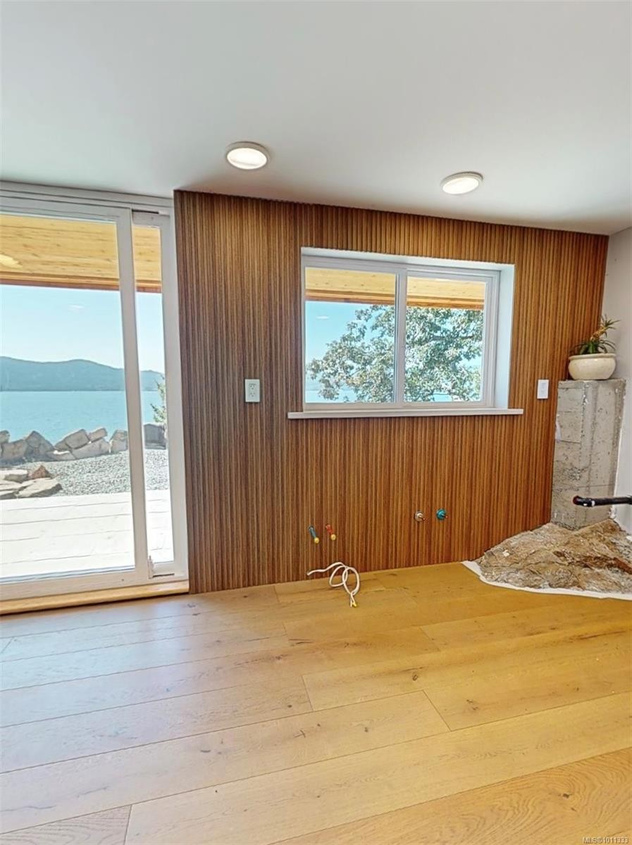 285 Mountain Park Dr, Salt Spring, BC