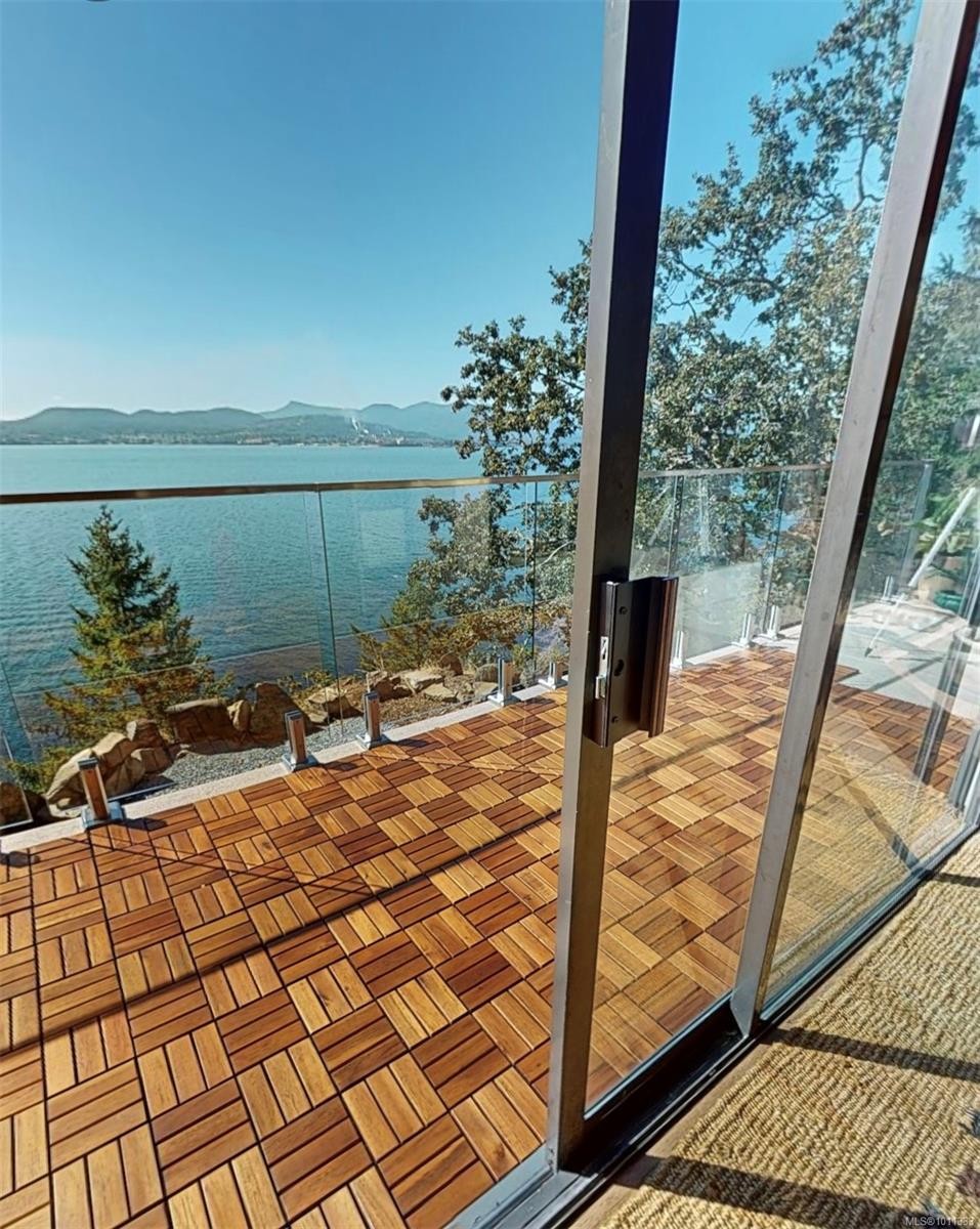 285 Mountain Park Dr, Salt Spring, BC