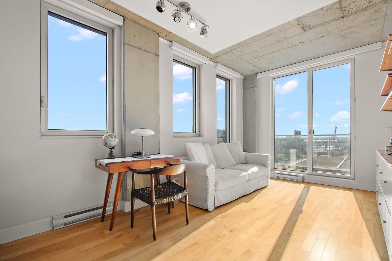 Living room - 1201-888 Rue Wellington, Montréal (Ville-Marie), QC - Indoor